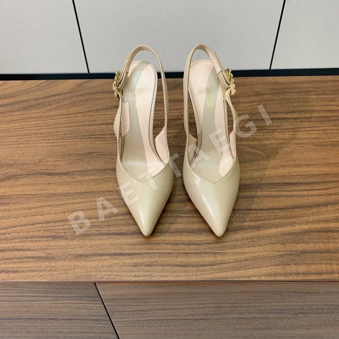 지안비토 라인스톤 힐 오픈 백 샌들 75179