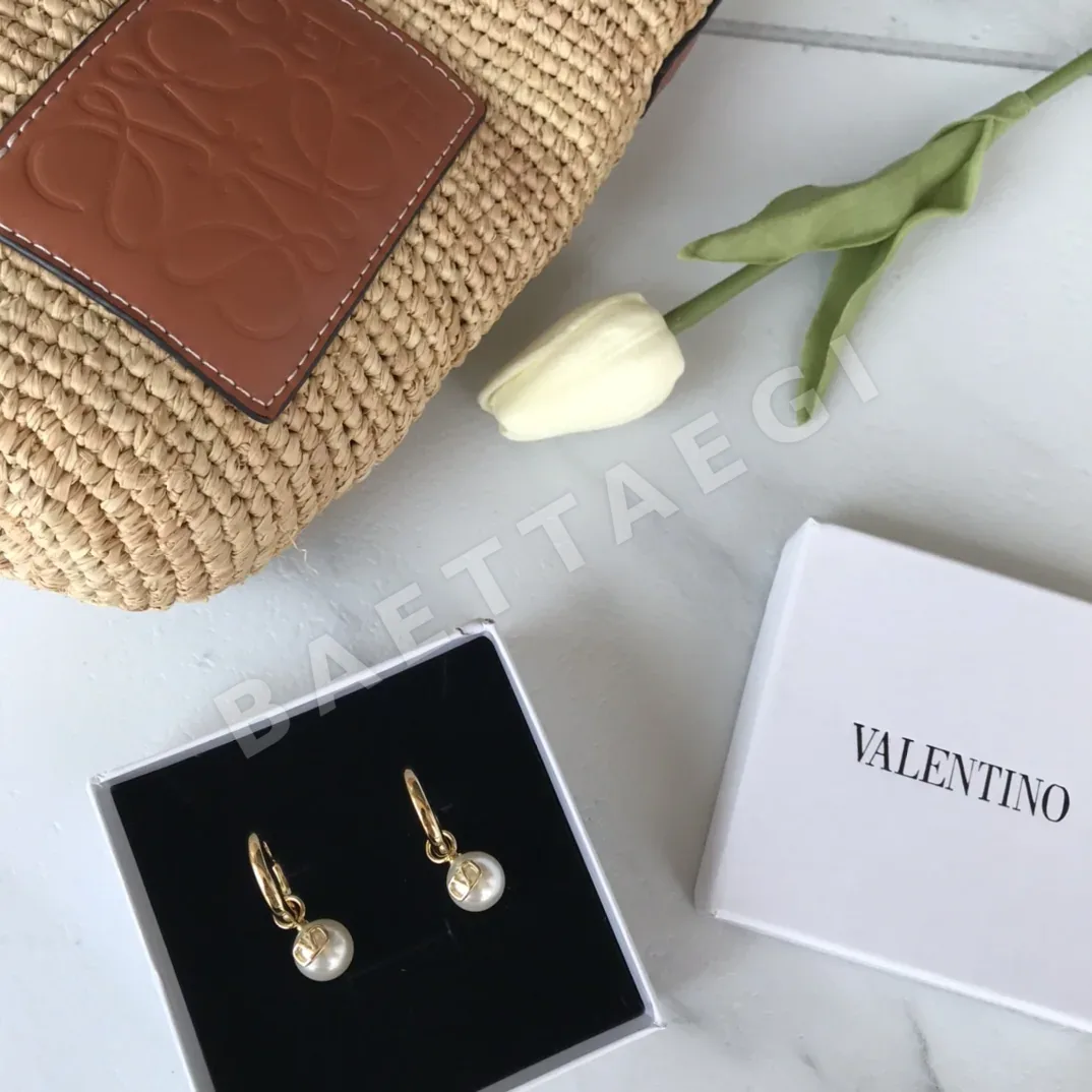 발렌티노 귀걸이 63619 Valentino Earrings 상세 이미지 6