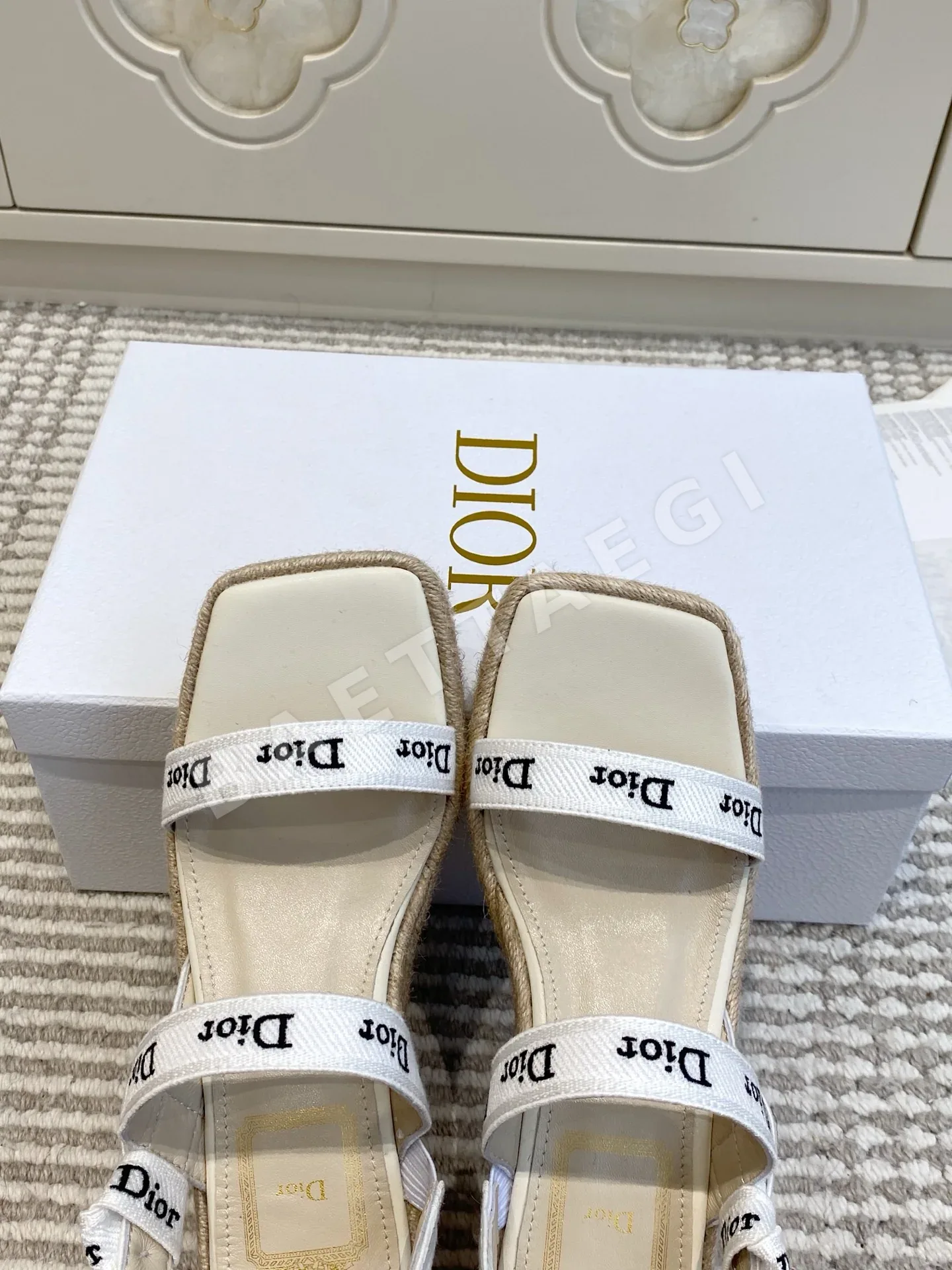 디올 더블 스트랩 웨지 힐 샌들 상세 이미지 7