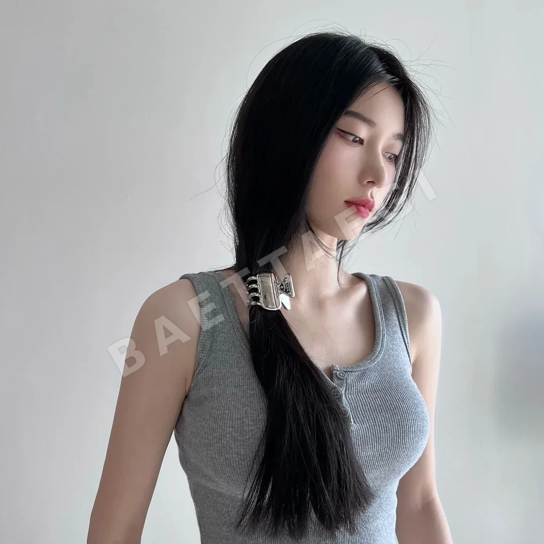 프라다 샤크 헤어클립 귀걸이 상세 이미지 4