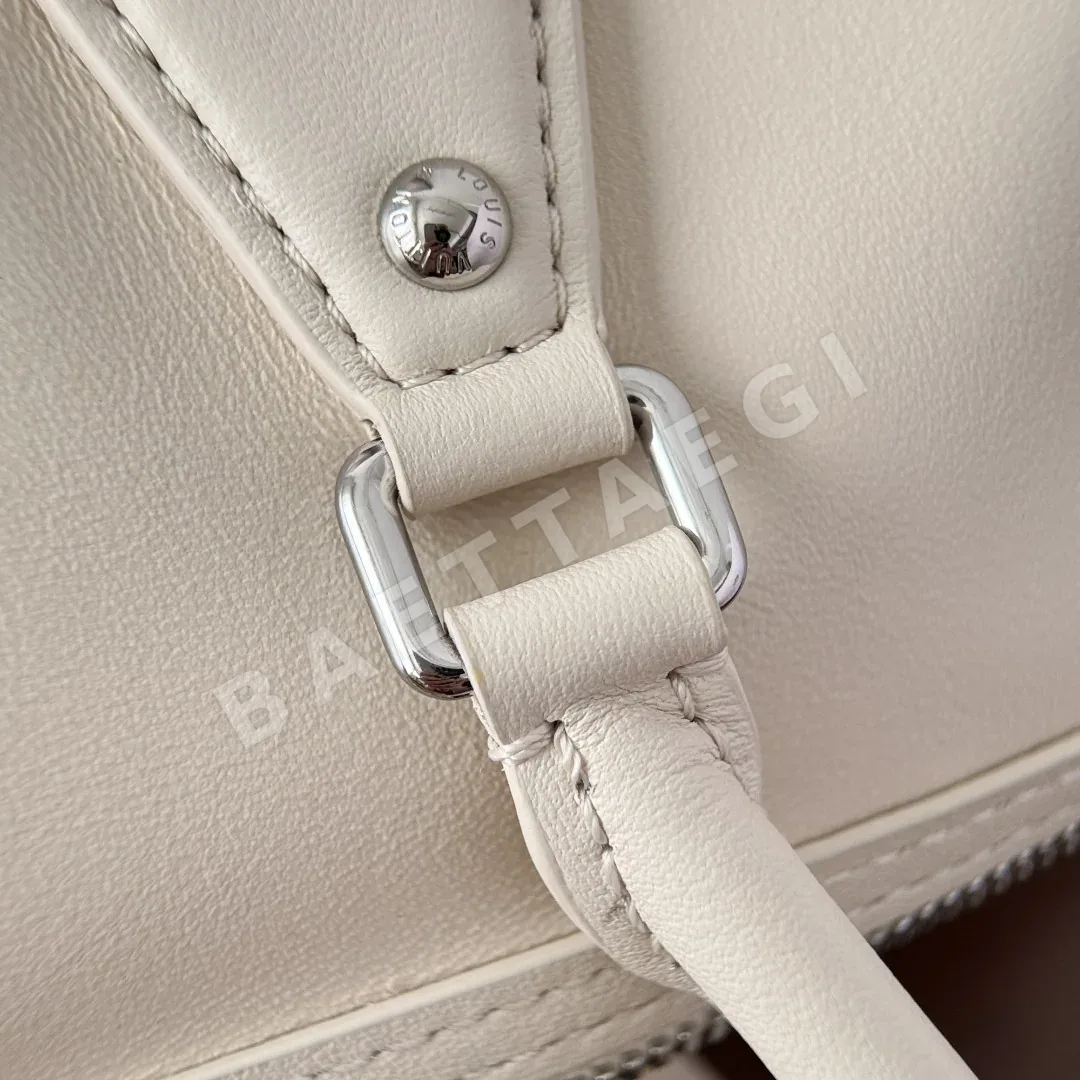 루이비통 모노그램 카고 바이브 핸드백 M12965 상세 이미지 5