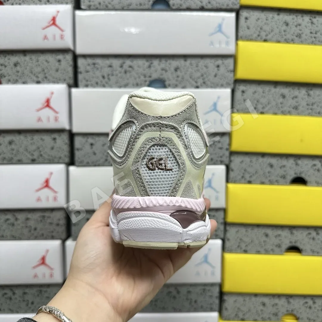 아식스 [GX] 젤 NYC 1203A383-028 200544 Asics Gel-NYC Concrete Barely Rose 상세 이미지 2