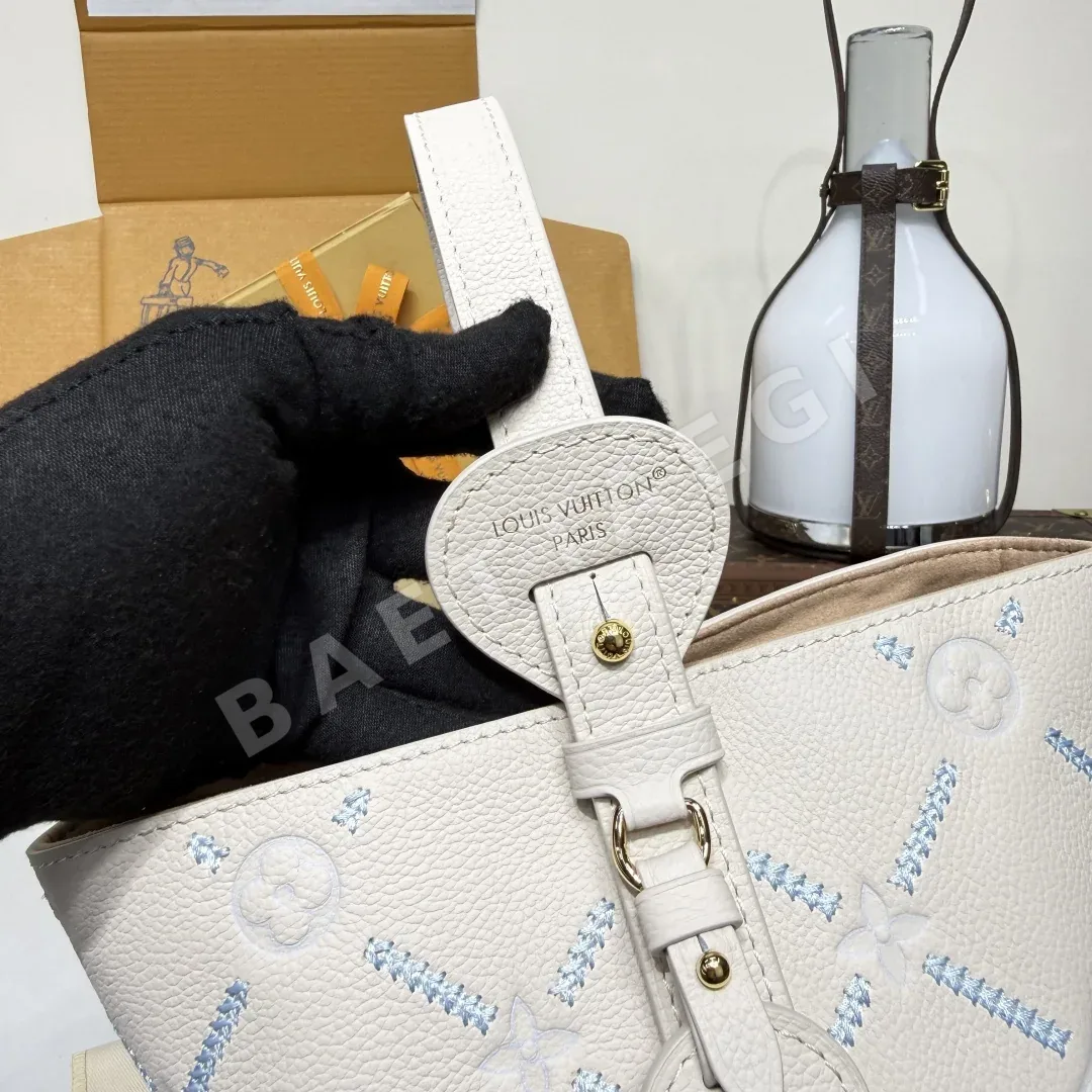 루이비통 올인 BB 가방 M28910 상세 이미지 5