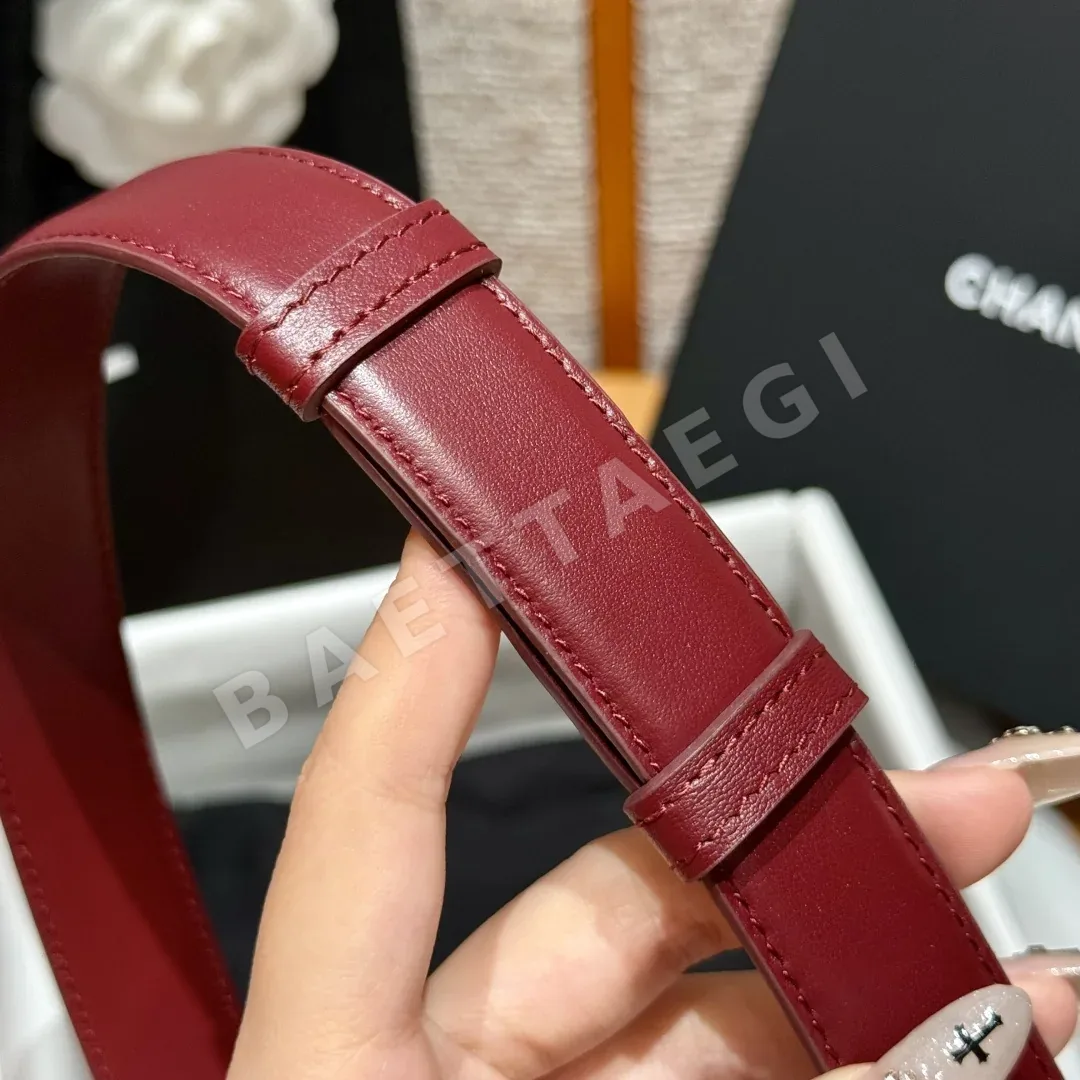 샤넬 송아지가죽 회전식 더블 C 벨트 상세 이미지 4