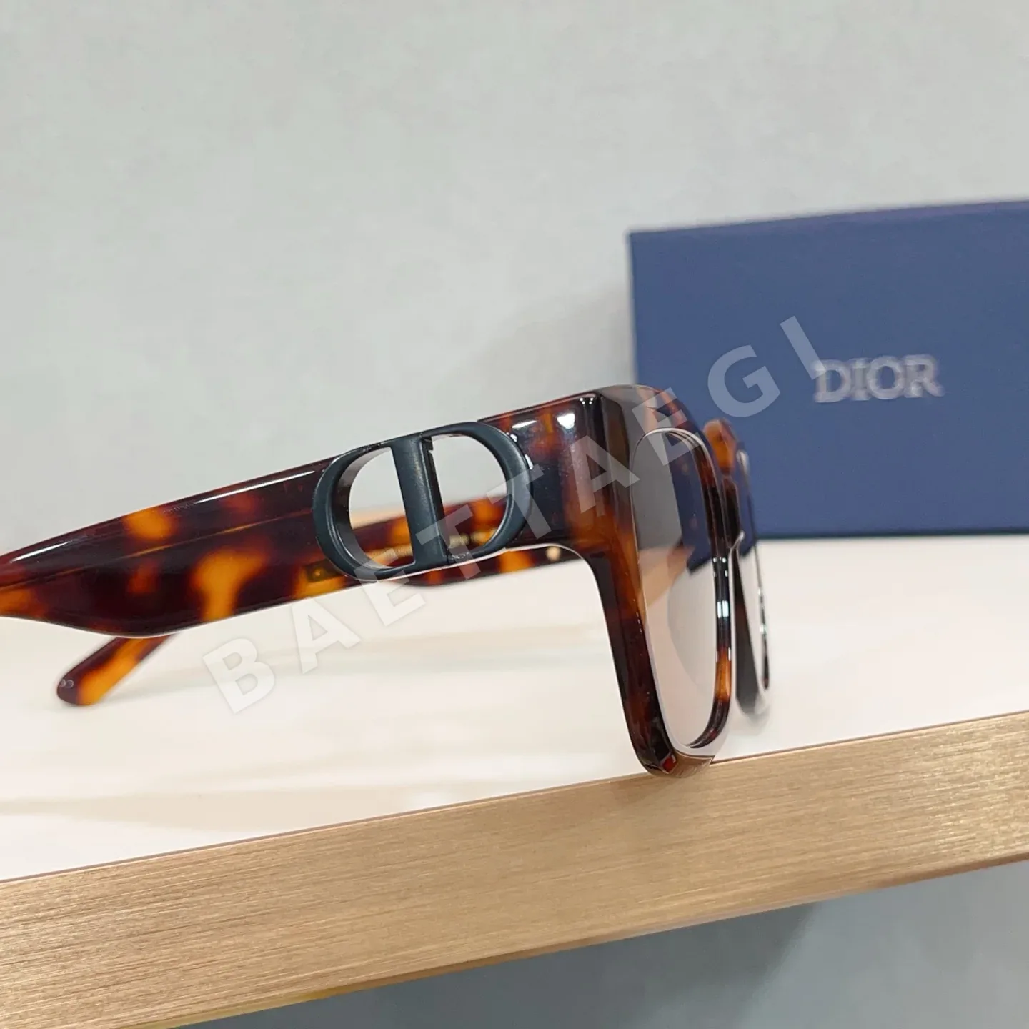 디올 선글라스 72683 Dior Sunglasses 상세 이미지 4