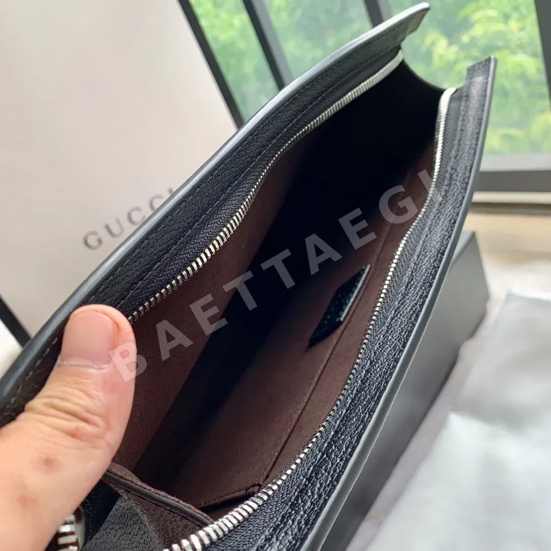 구찌 지퍼형 봉투형 지갑 상세 이미지 6
