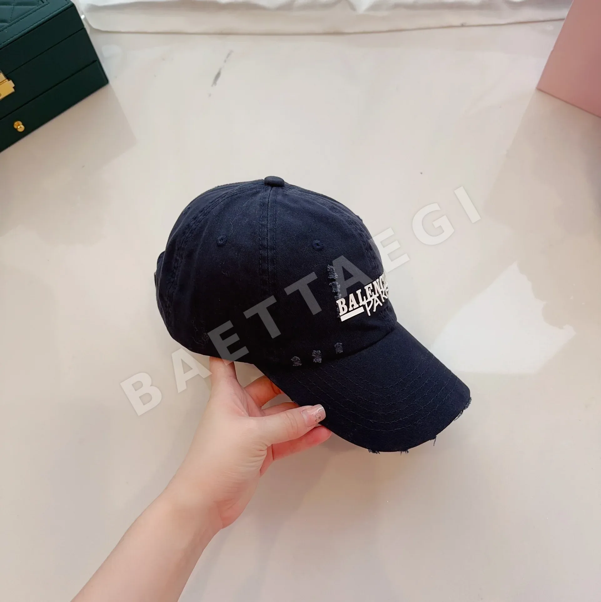 발렌시아가 모자 81612 Balenciaga Cap 상세 이미지 2