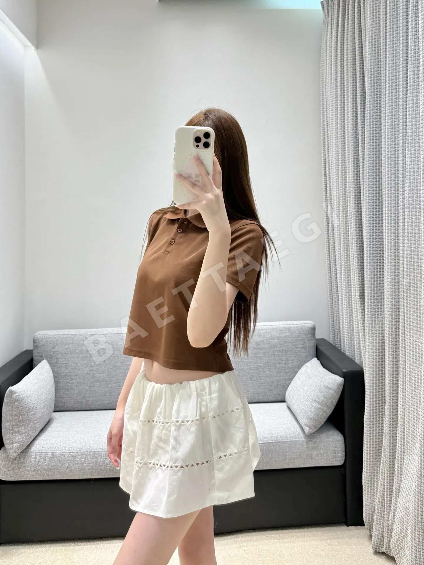 생로랑 여성 반팔 피케 코튼 카라 티셔츠 상세 이미지 3