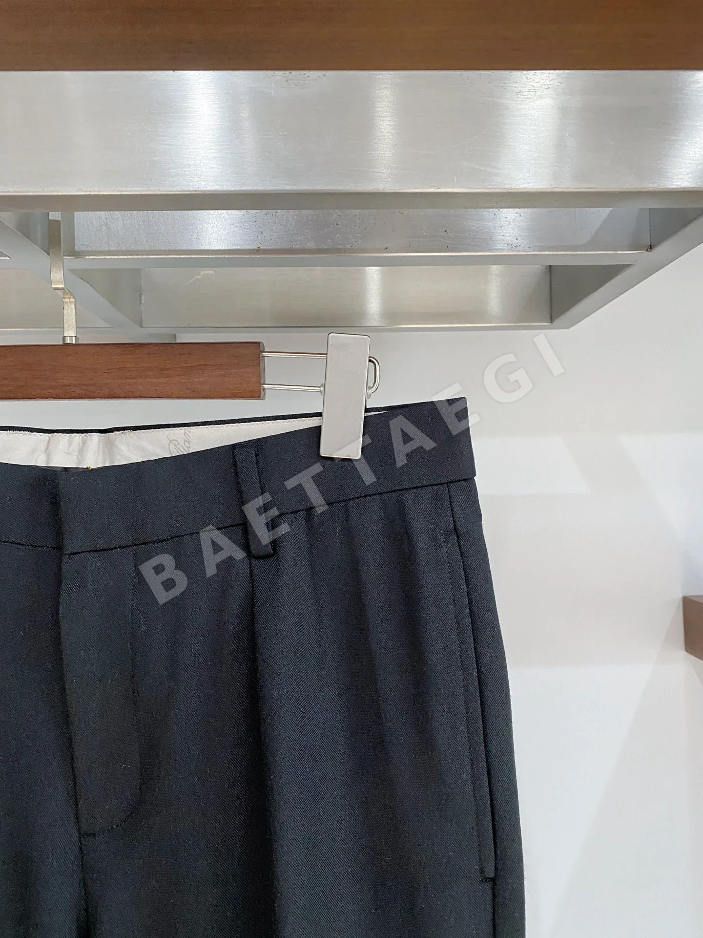 로로피아나 남성 바지 상세 이미지 3