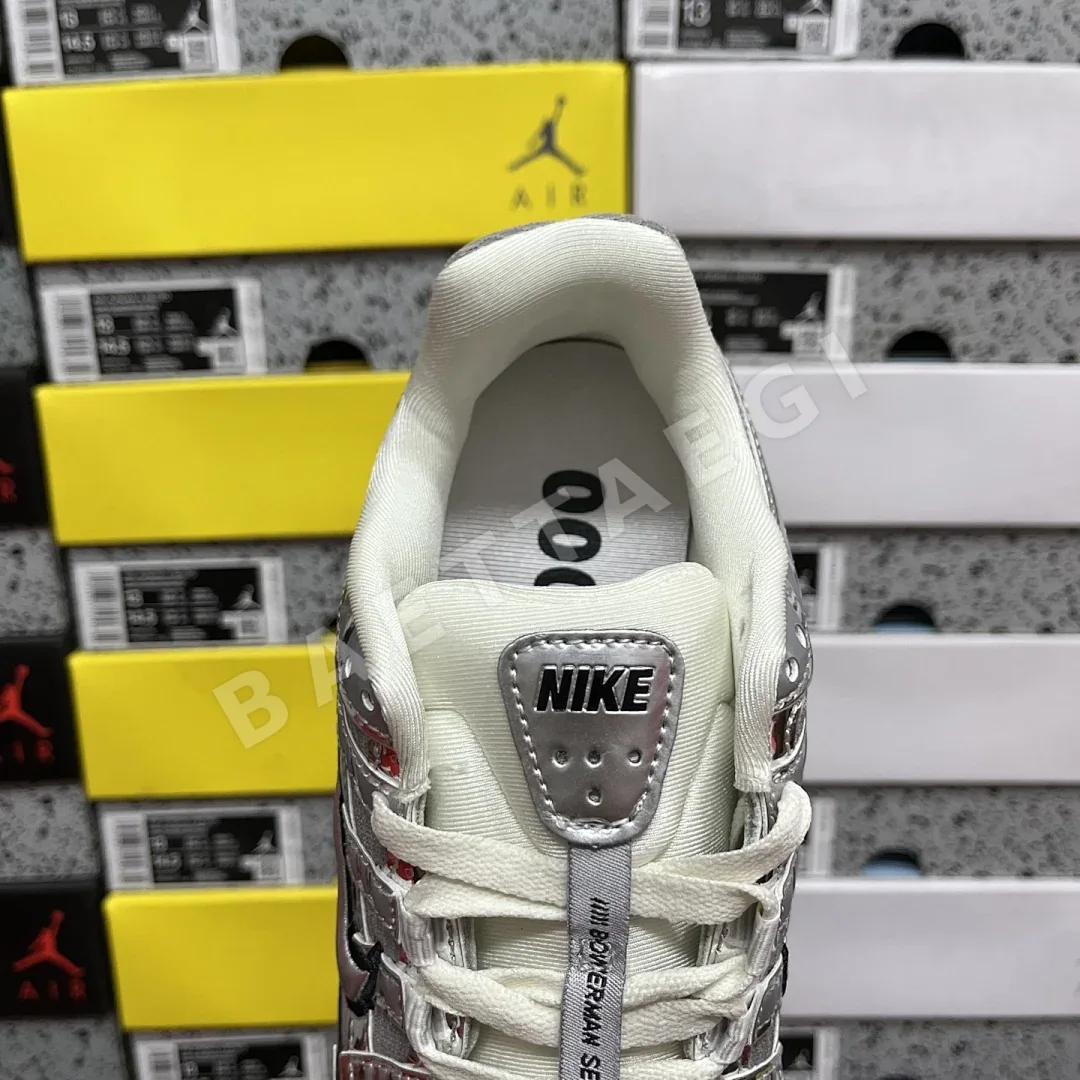 나이키 [PE] P 6000 CN0149-001 201172 Nike P-6000 Metallic Silver 상세 이미지 2