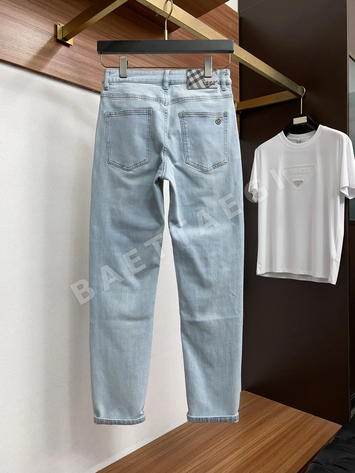버버리 남성 데님 바지 상세 이미지 8