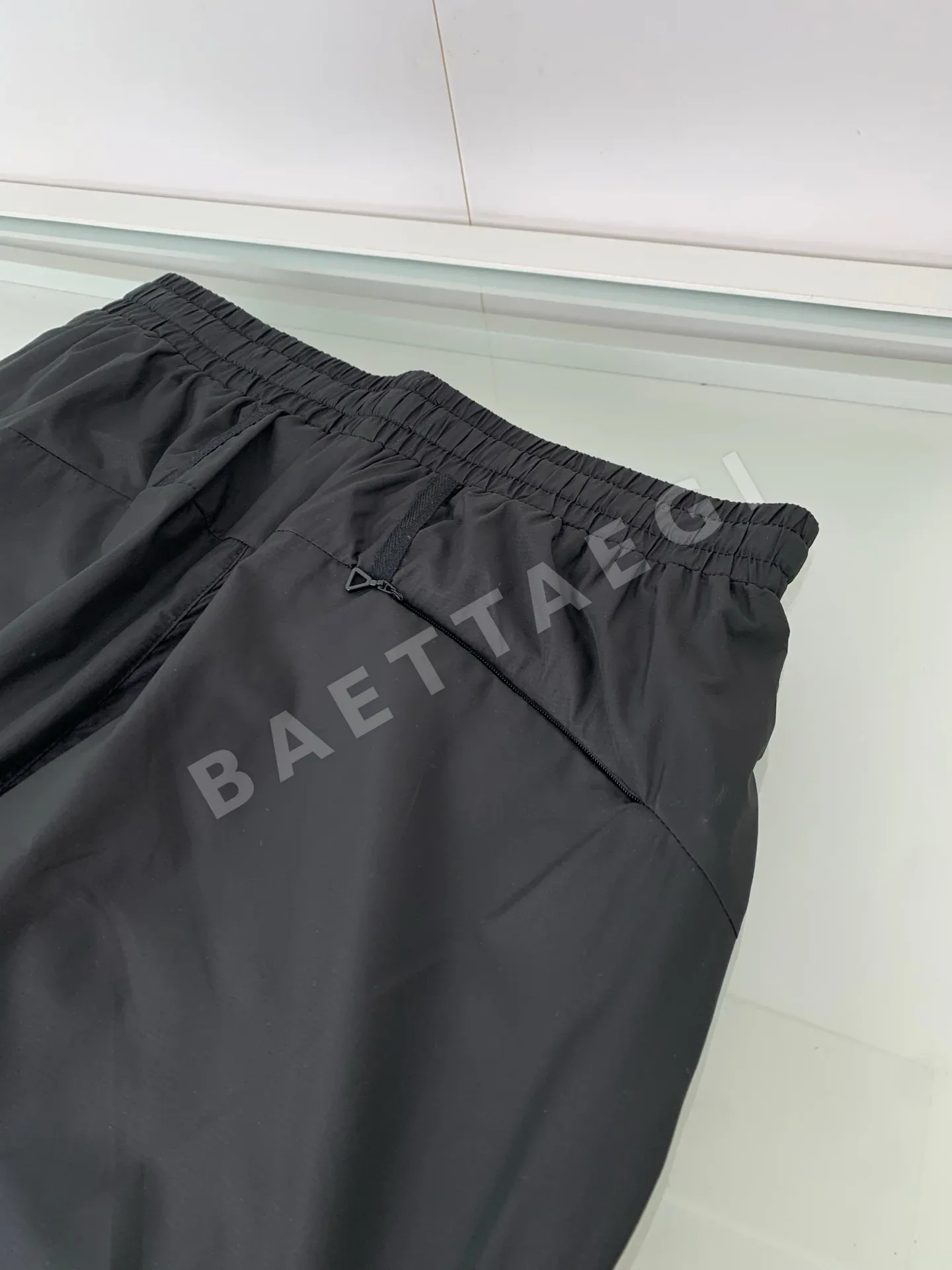 아크테릭스 메시 배색 남성 반바지 상세 이미지 8