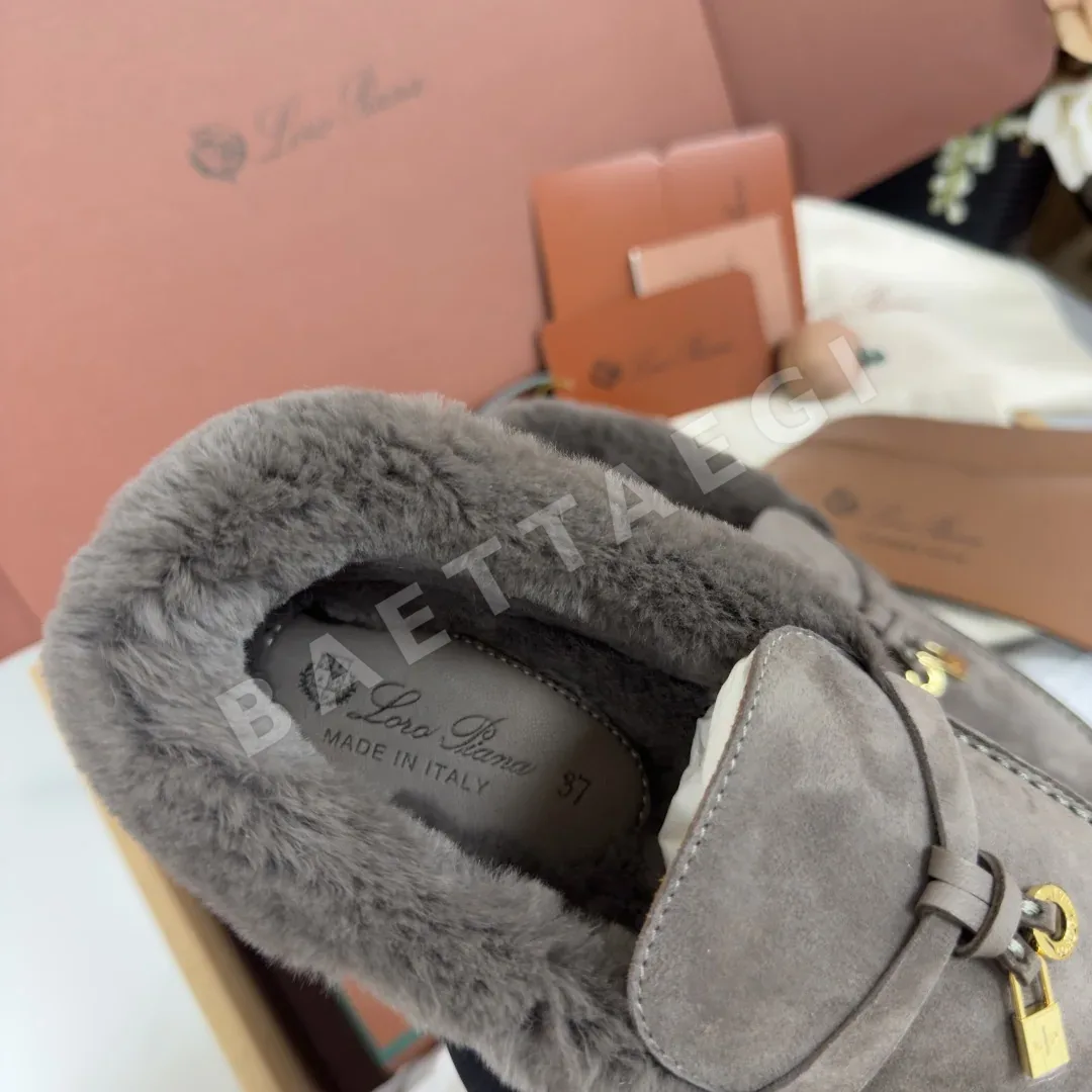 로로피아나 썸머워크 시어링 로퍼 상세 이미지 7