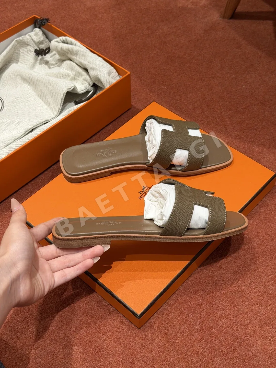 에르메스 오란 샌들 Calfskin 클래식 H 컷아웃 상세 이미지 8