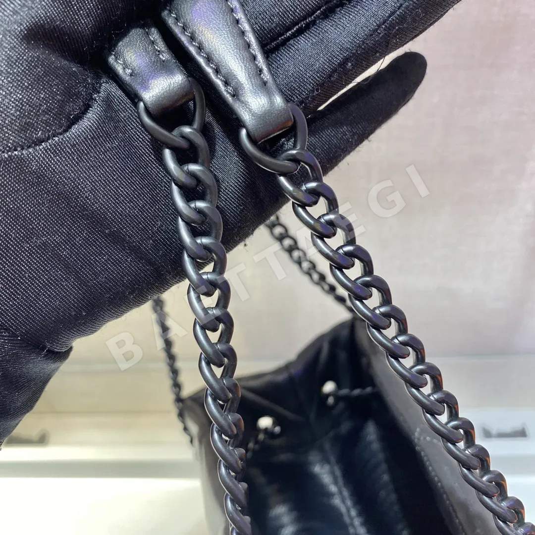 프라다 퀼팅 램스킨 토트백 1BG298 상세 이미지 7