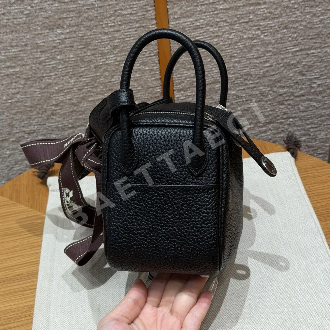 에르메스 린디 미니 19 가방 상세 이미지 3