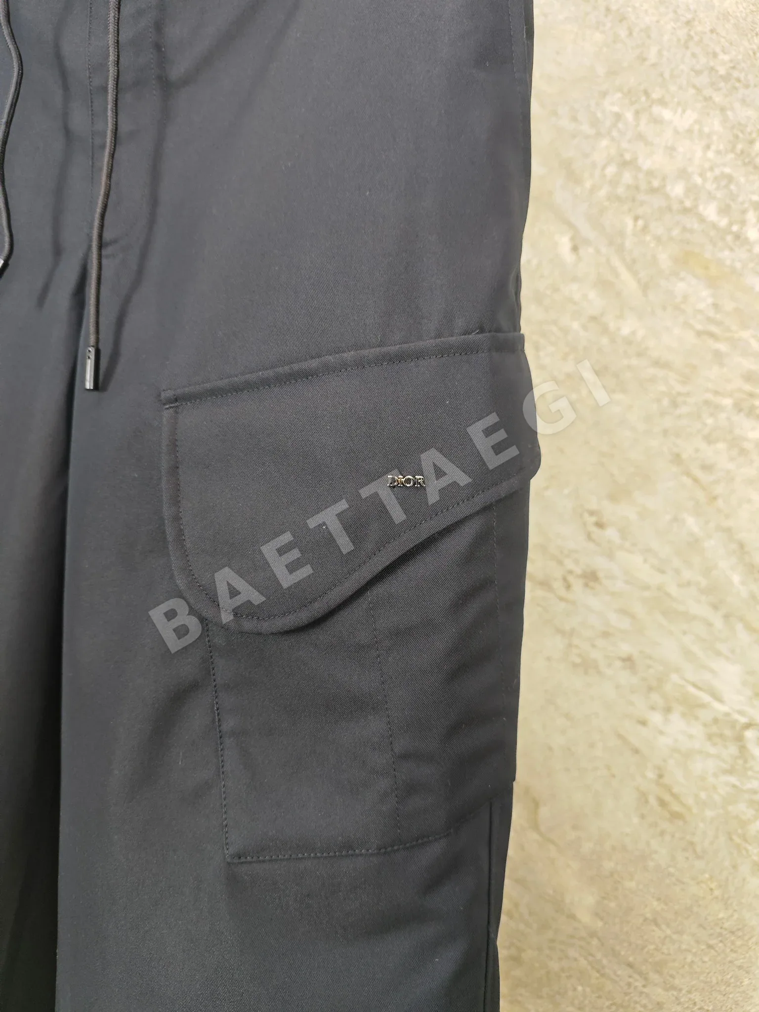 디올 블랙 코튼 트윌 남성 바지 상세 이미지 4