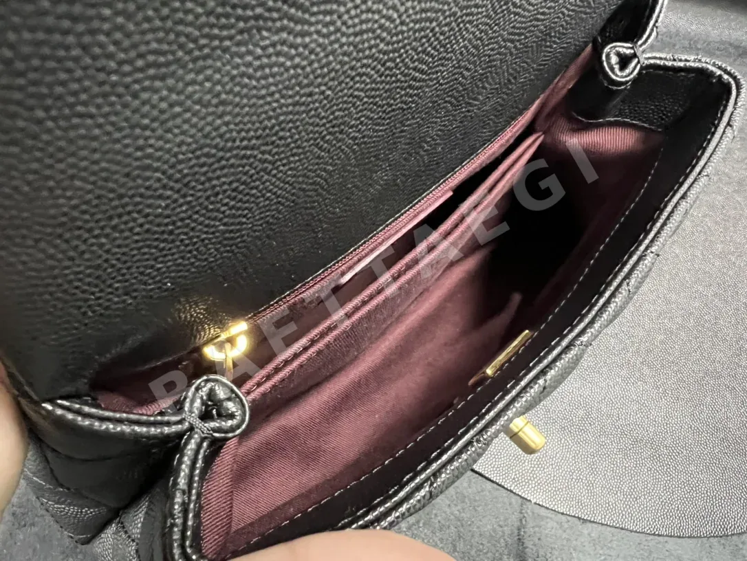 샤넬 코코핸들 미니 소가죽 블랙 골드 가방 상세 이미지 8