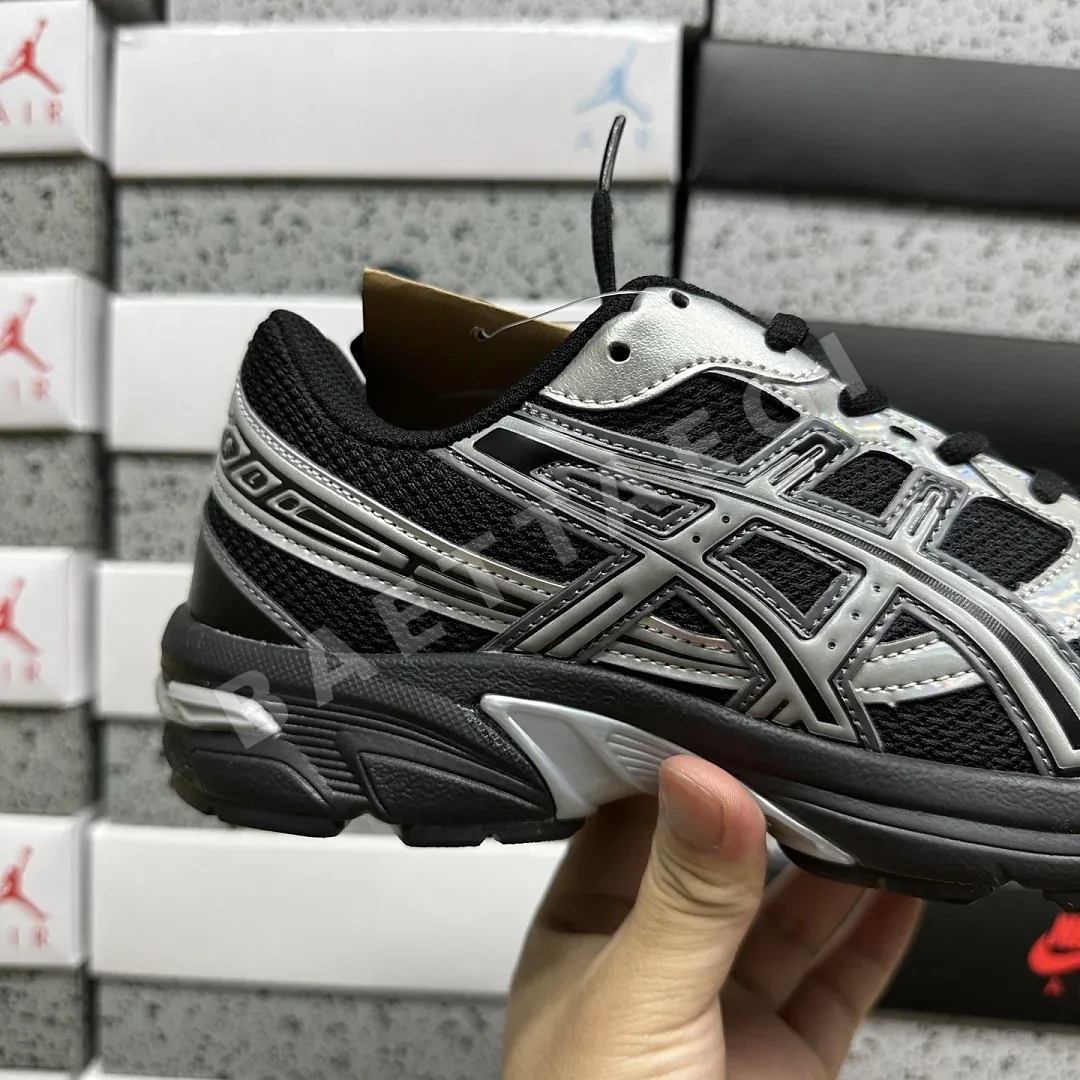 아식스 [KO] 젤 1130 1203A997-001 200556 Asics Gel-1130 Holiday Pack Black Pure 상세 이미지 4