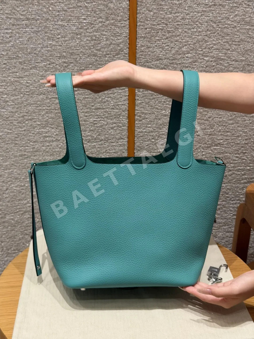 에르메스 피코탄 락 18 가방 상세 이미지 3