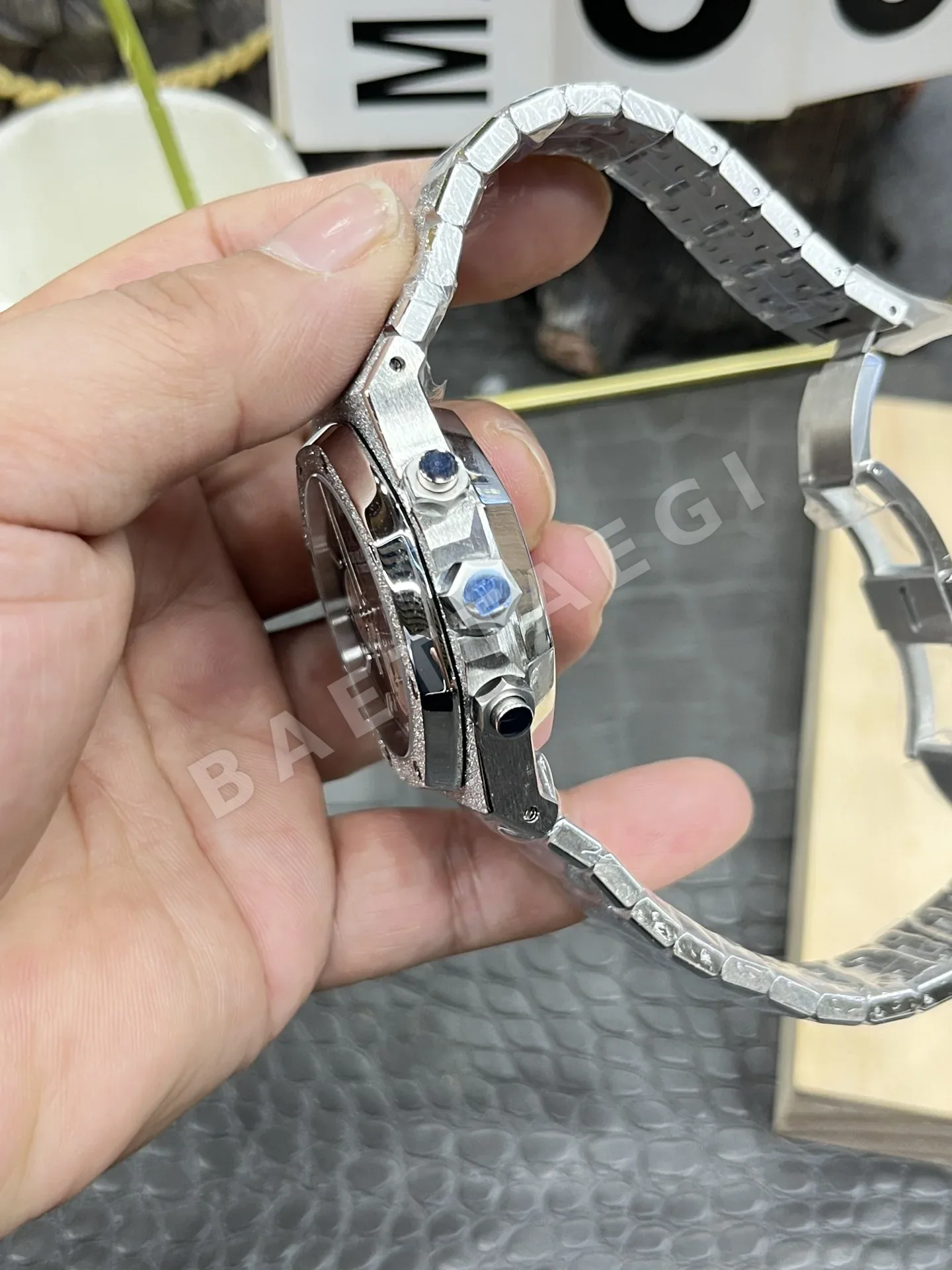 오데마피게 로얄 오크 크로노그래프 시계 상세 이미지 6