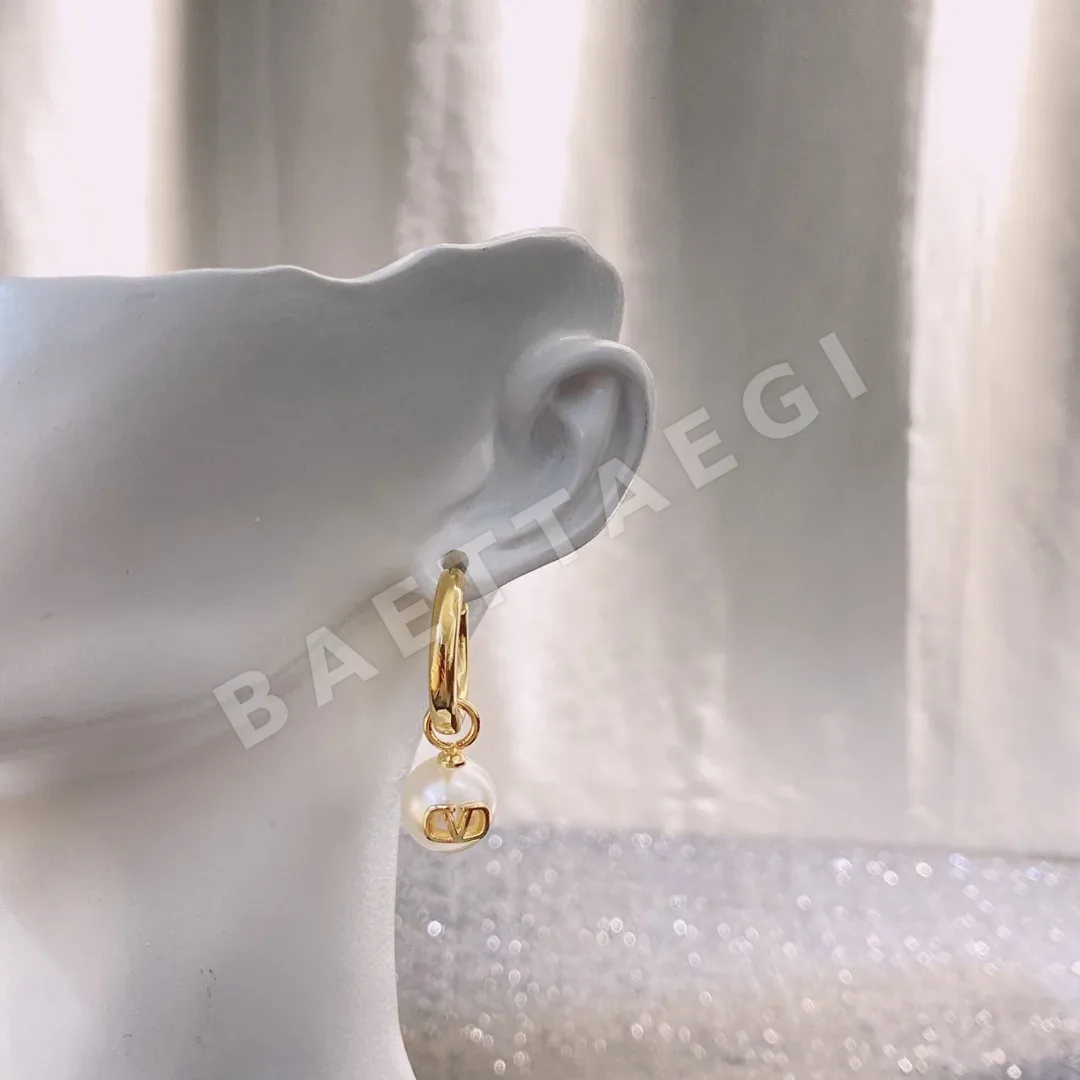 발렌티노 귀걸이 63649 Valentino Earrings 상세 이미지 2