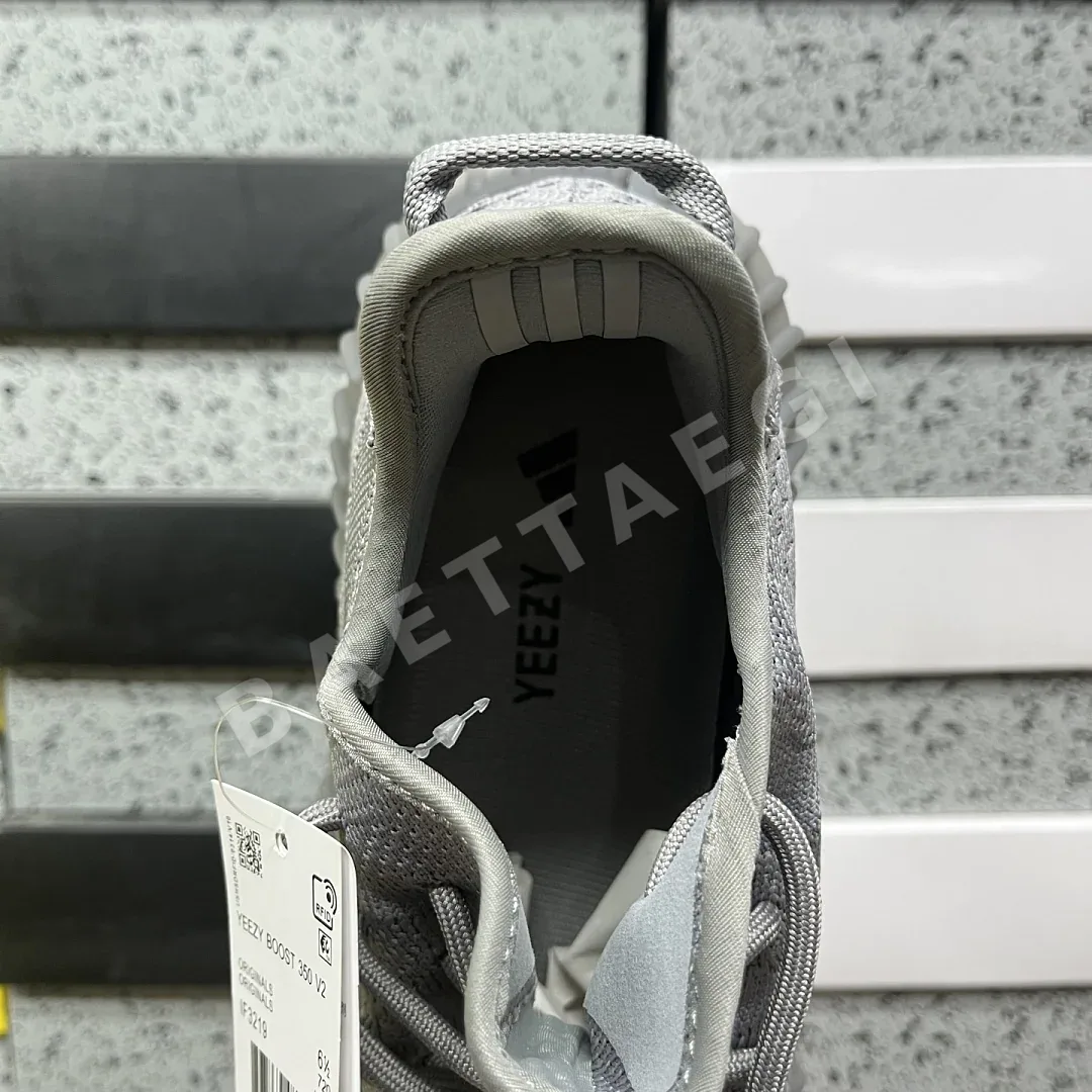 아디다스 [R] 이지 부스트 350 V2 2.0 IF3219 200745 Adidas Yeezy Boost 350 V2 2.0 상세 이미지 5
