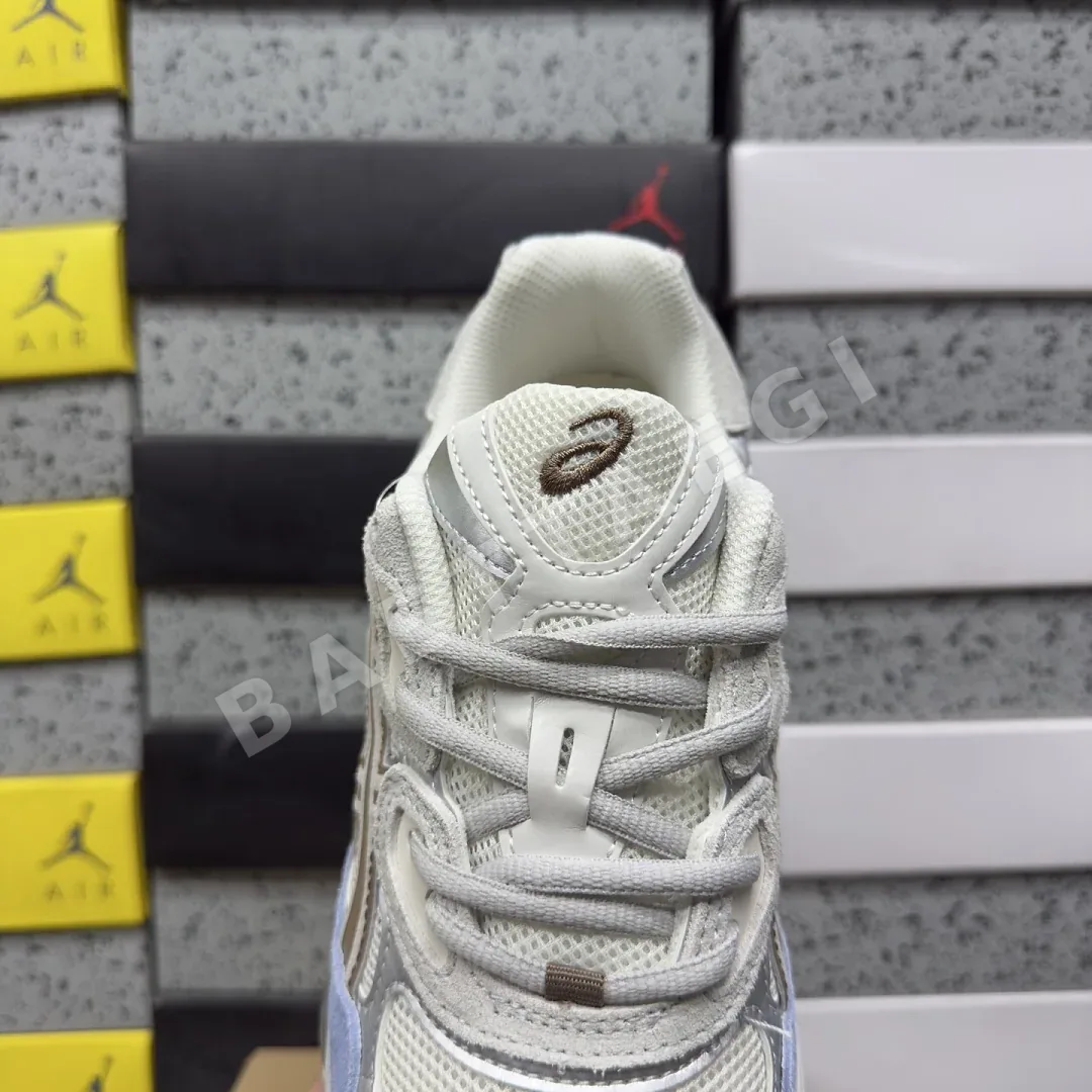 아식스 [M] 젤 NYC 1203A953-100 200505 Asics Gel-NYC Cream Cloud Grey Blue 상세 이미지 6