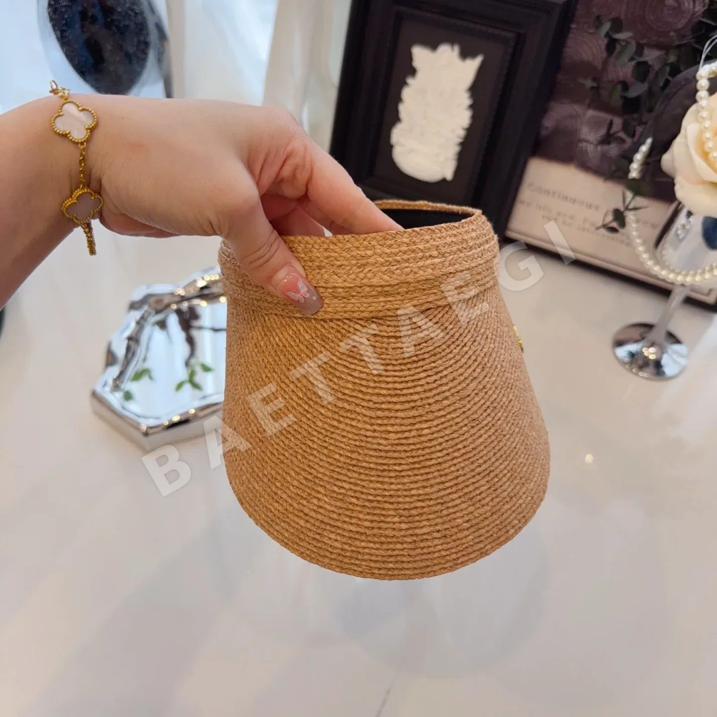 디올 라피아 바이저 모자 상세 이미지 4