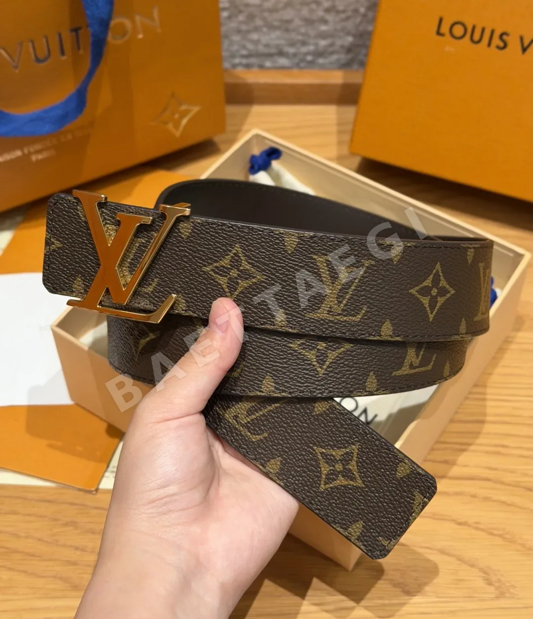 루이비통 모노그램 LV 메탈 버클 벨트 상세 이미지 3