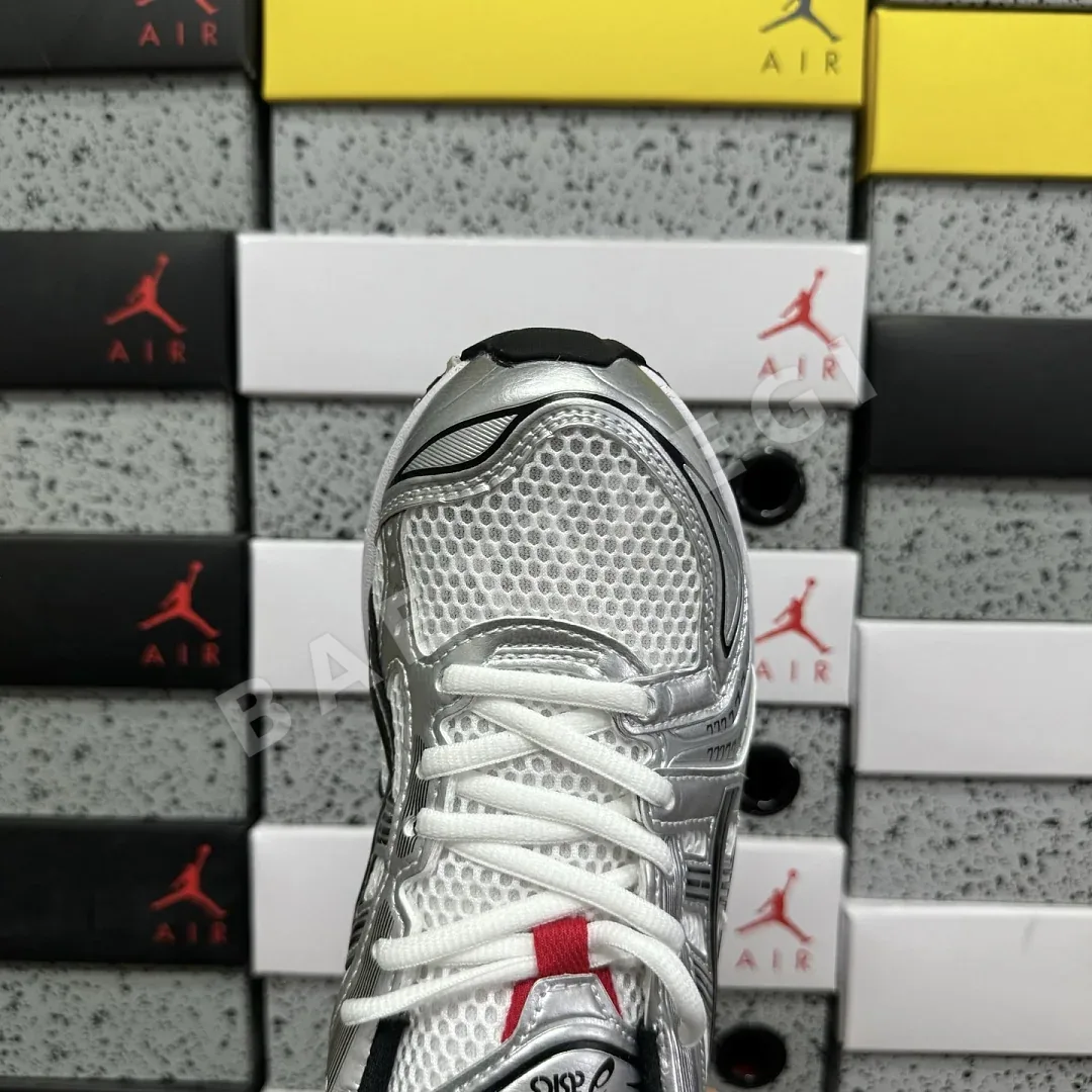 아식스 [LZ] 젤 카야노 14 1201A019-103 200580 Asics Gel-Kayano 14 White Classic Red 상세 이미지 4