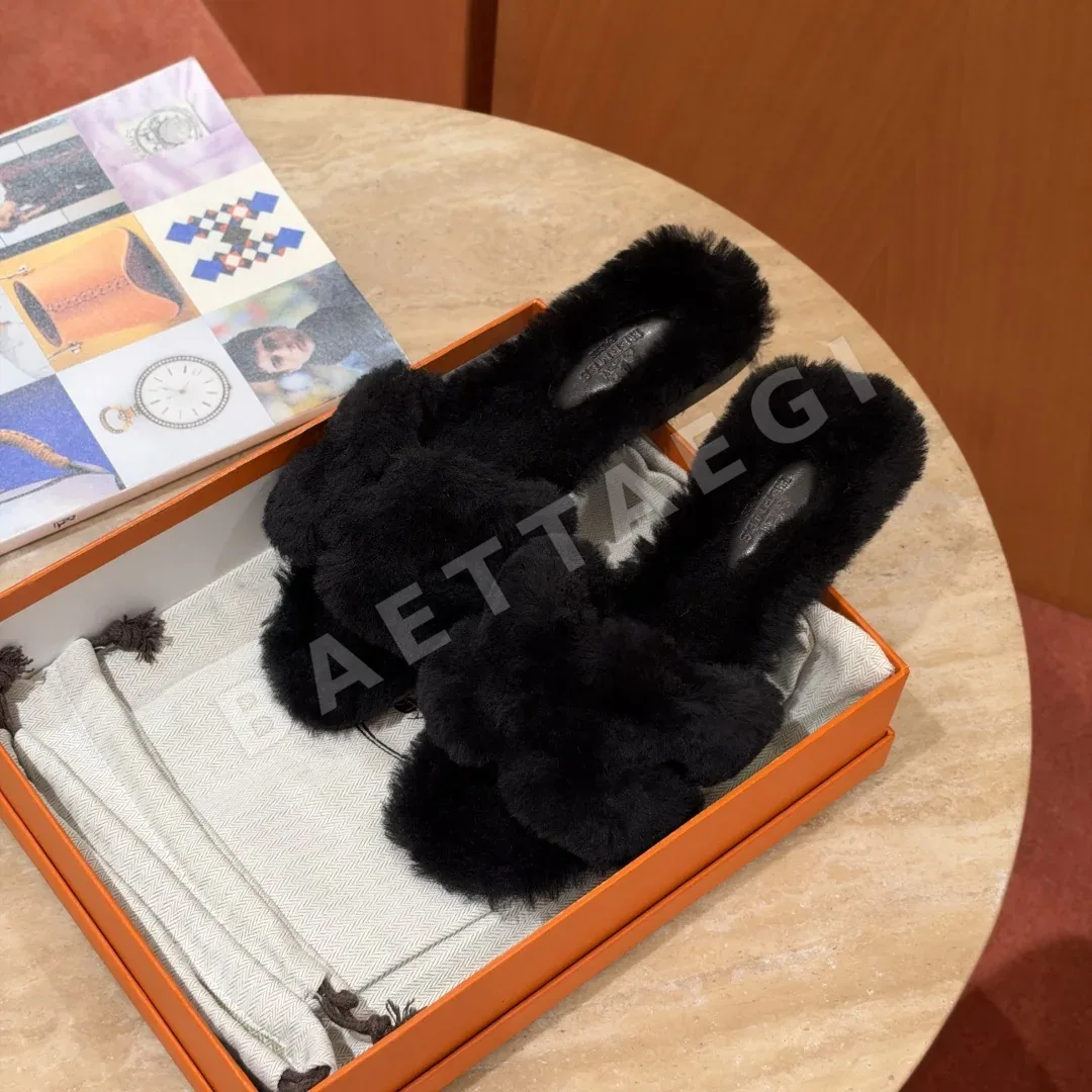 에르메스 오란 샌들 블랙 가죽 클래식 H 컷아웃 상세 이미지 11