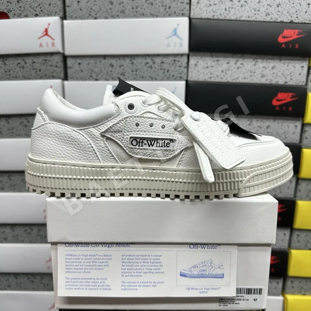 오프화이트 3.0 오프 코트 로우 202498 Off White 3.0 Off Court Low White Black
