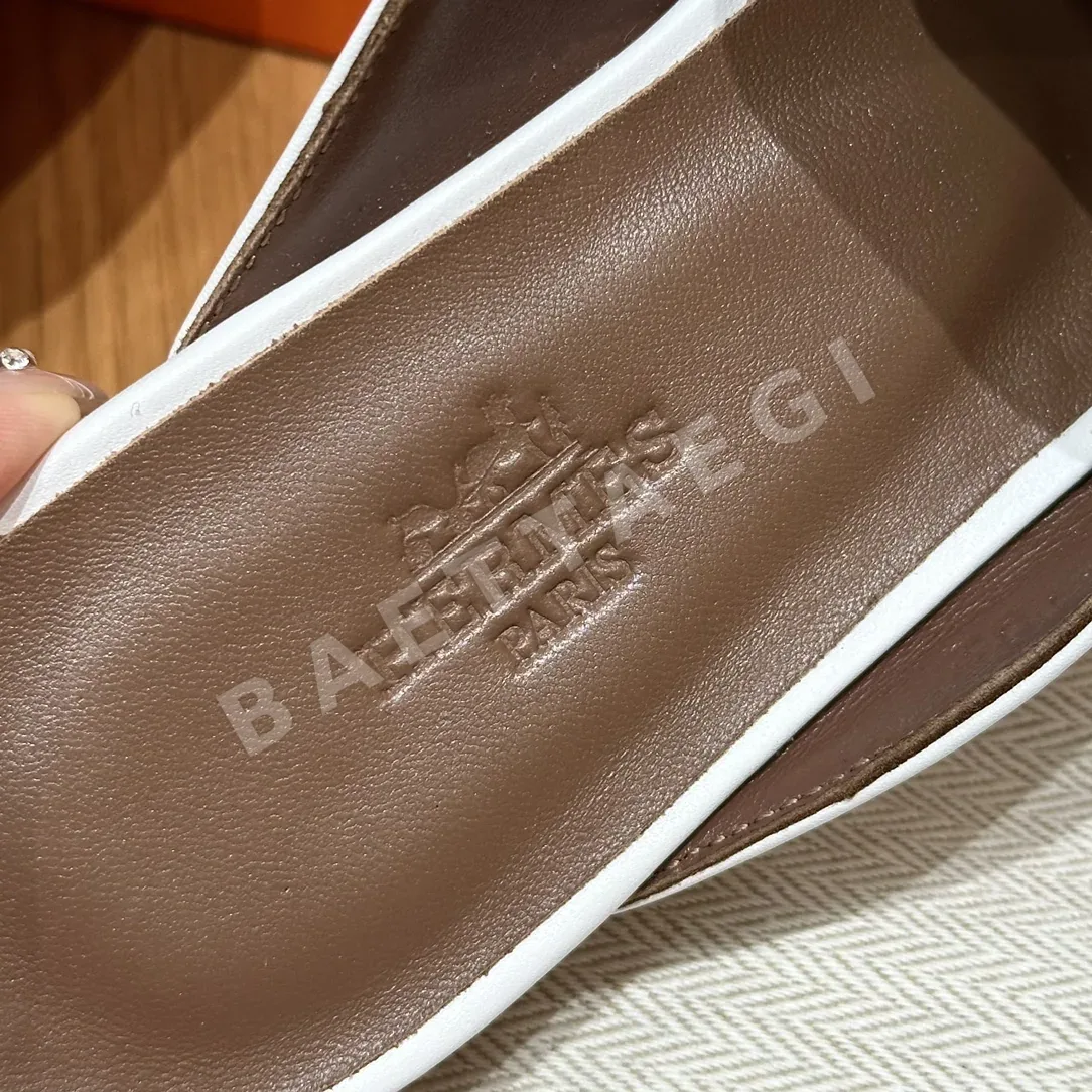 에르메스 샌들 화이트 염소가죽 실버 버클 상세 이미지 8