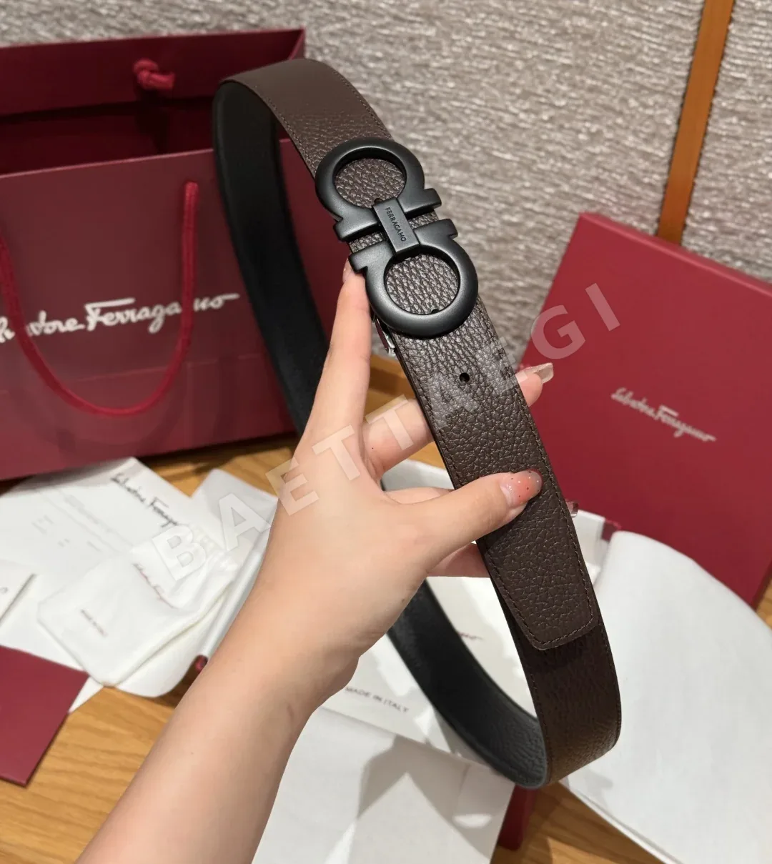 페레가모 간치니 메탈 버클 양면 가죽 벨트 상세 이미지 5