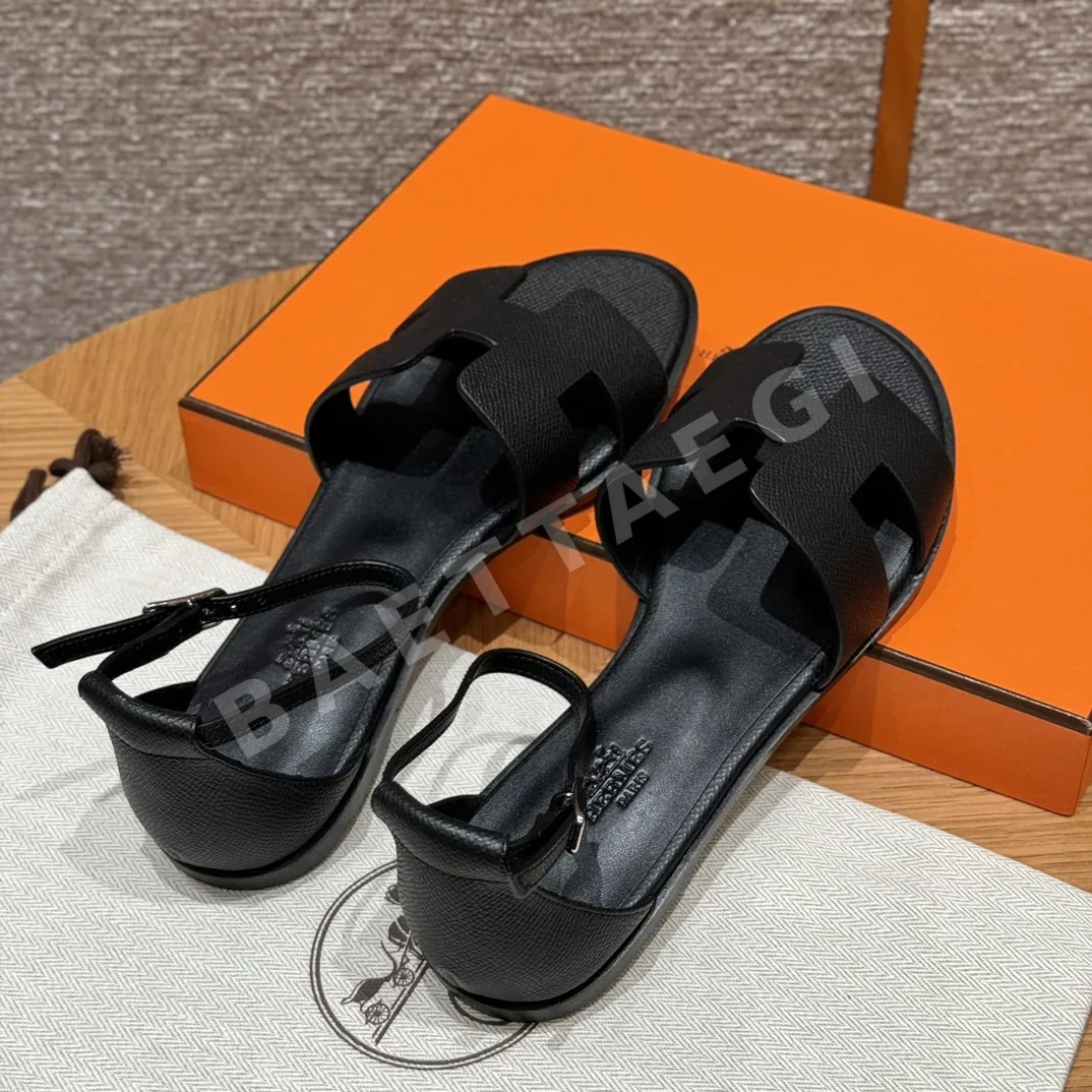 에르메스 산토리니 샌들 블랙 가죽 팜 프린트 상세 이미지 4