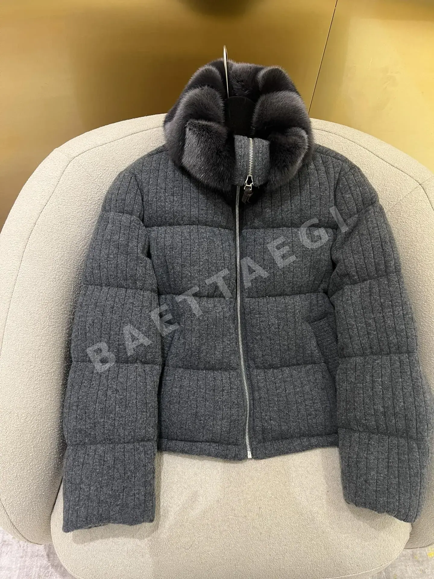 브루넬로쿠치넬리 여성 패딩 203729 Brunello Cucinelli Padding 상세 이미지 4