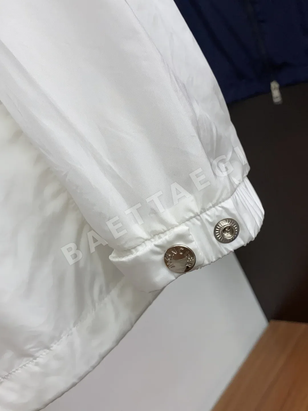 몽클레르 남성 캐주얼 슬림핏 자켓 상세 이미지 5