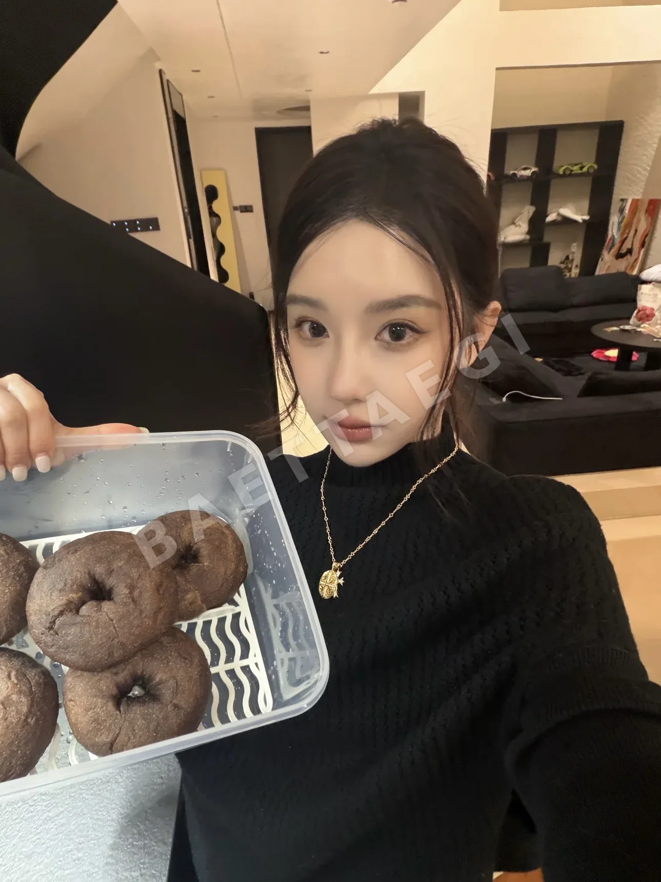 크롬하츠 실버 금도금 십자가 꽃 무늬 목걸이 상세 이미지 8