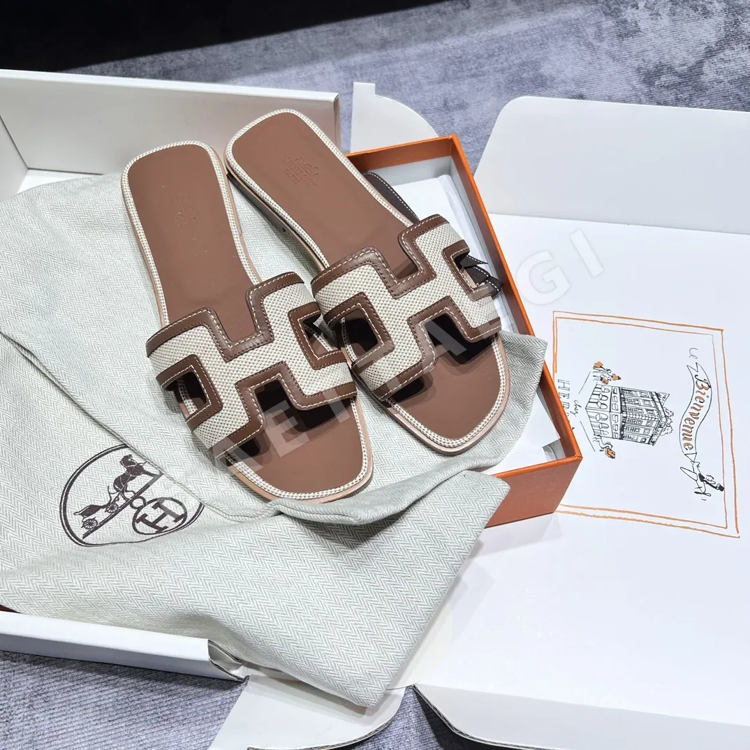 에르메스 클래식 오란 슬리퍼 95003