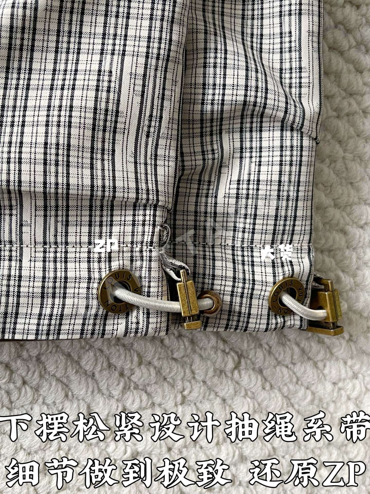 루이비통 리버시블 후드 조끼 상세 이미지 8