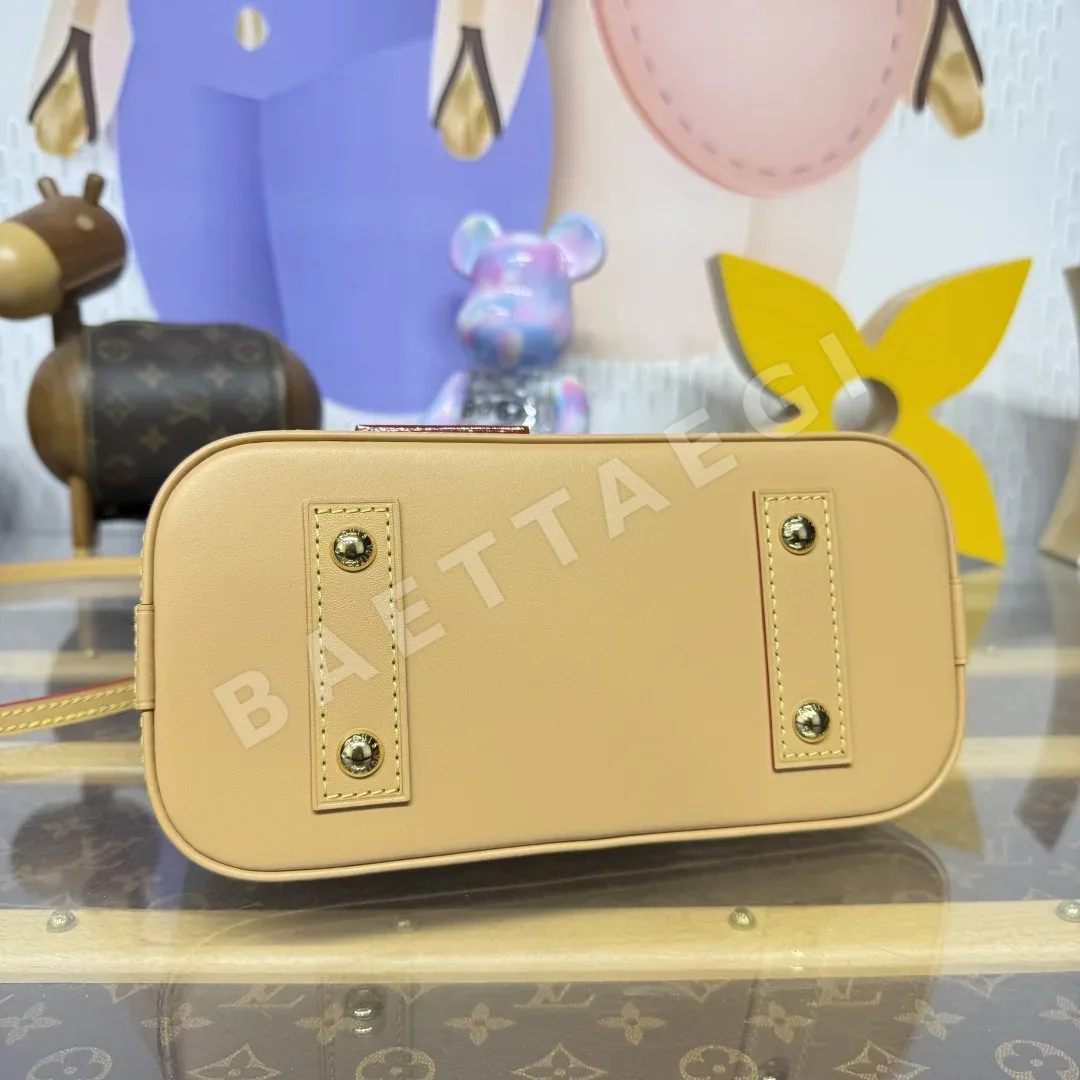 루이비통 알마 BB 핸드백 M27526 상세 이미지 4