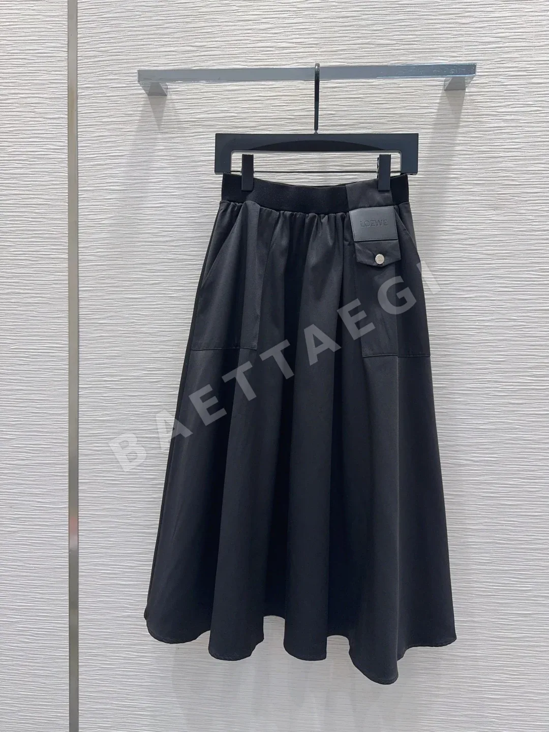 로에베 여성 스커트 96717
