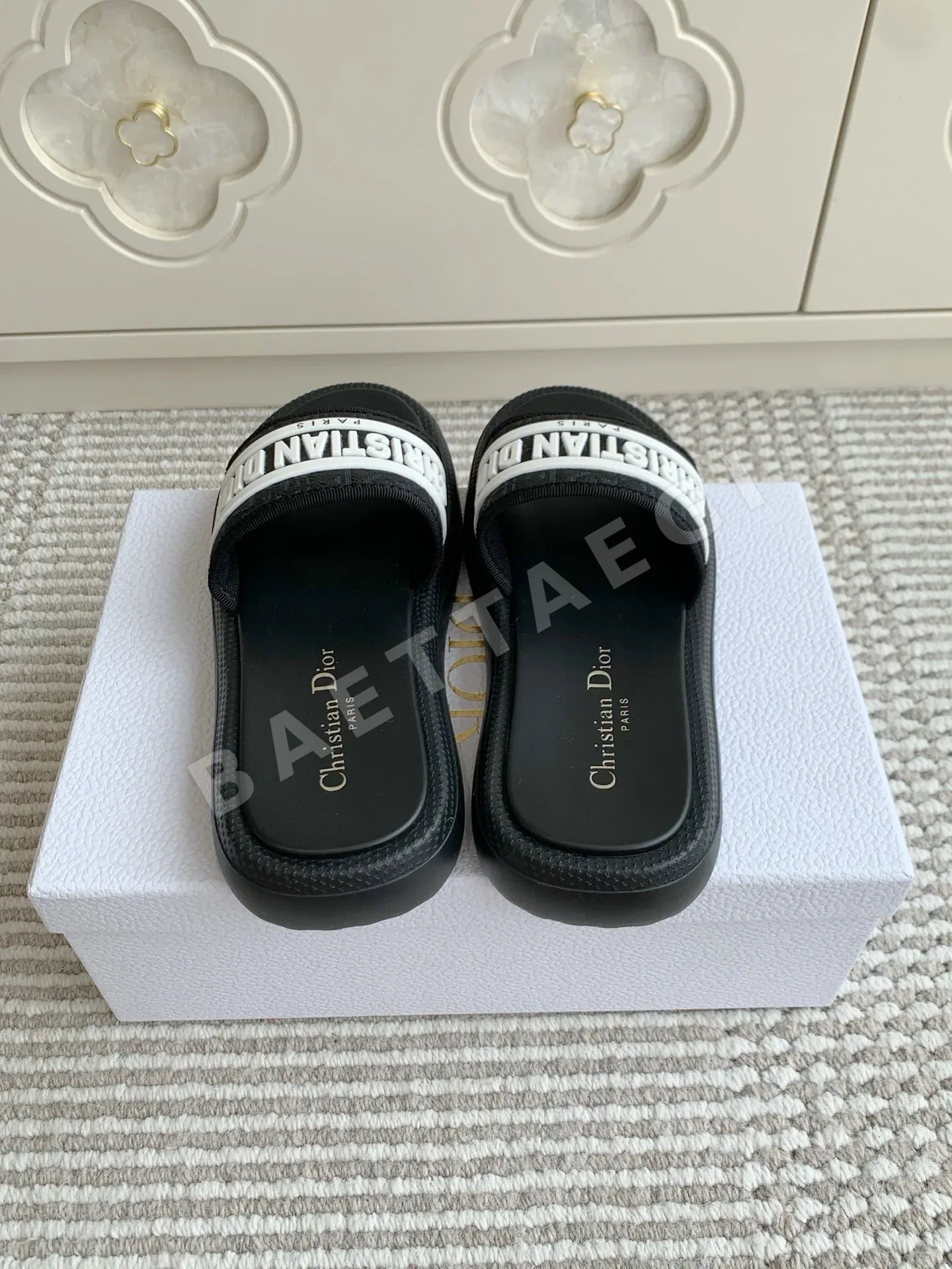 디올 리비에라 코튼 자수 플랫폼 샌들 상세 이미지 8