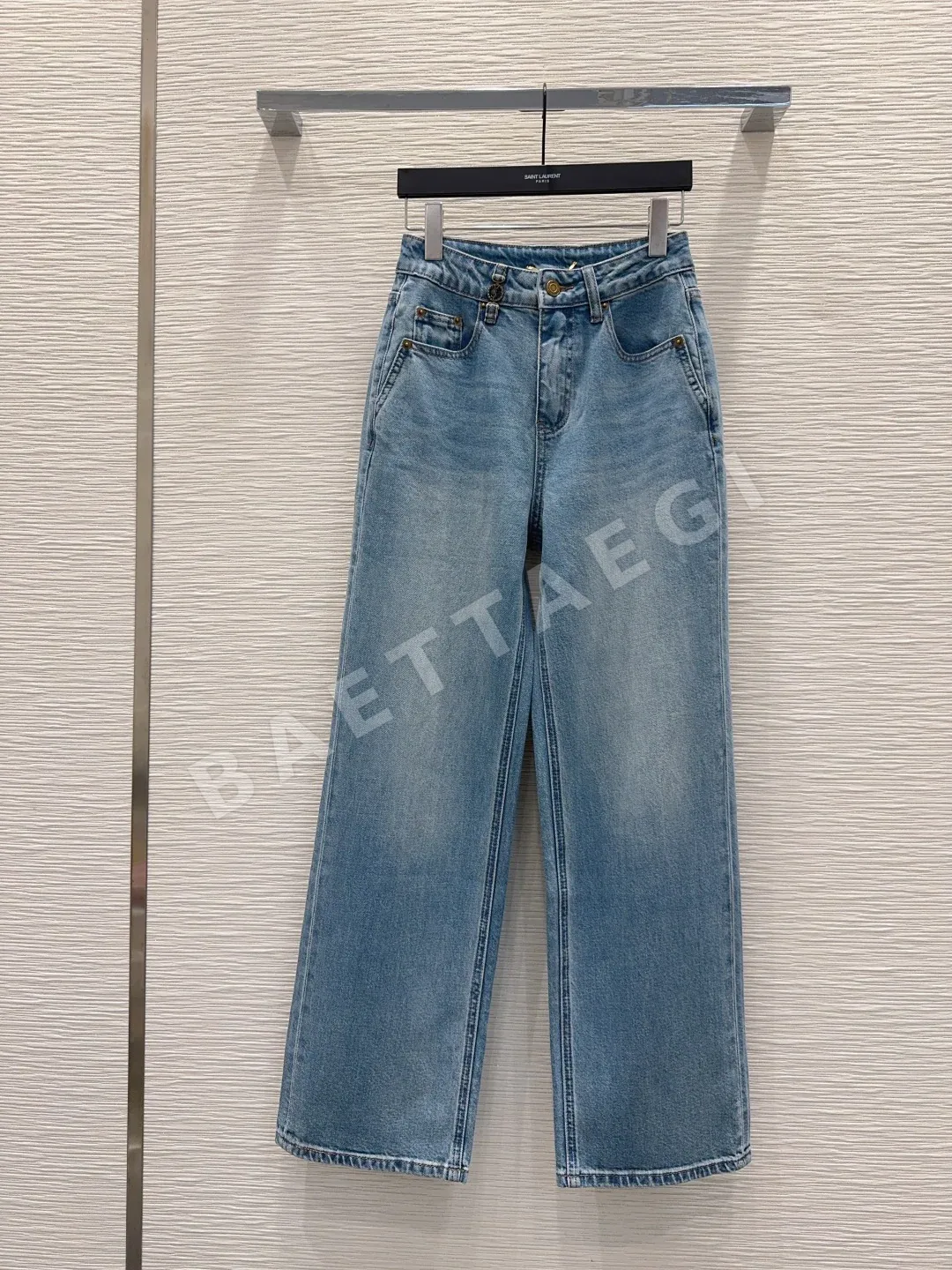 생로랑 3D 테일러드 핏 여성 청바지