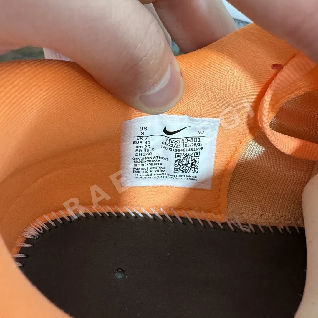 나이키 줌 보메로 18 HV8150-801 201119 Nike Zoom Vomero 18 상세 이미지 3