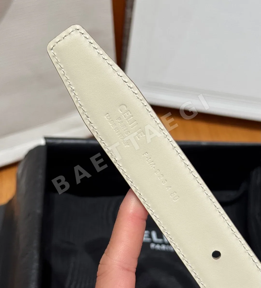 셀린느 DISC 버클 양면 가죽 벨트 상세 이미지 8