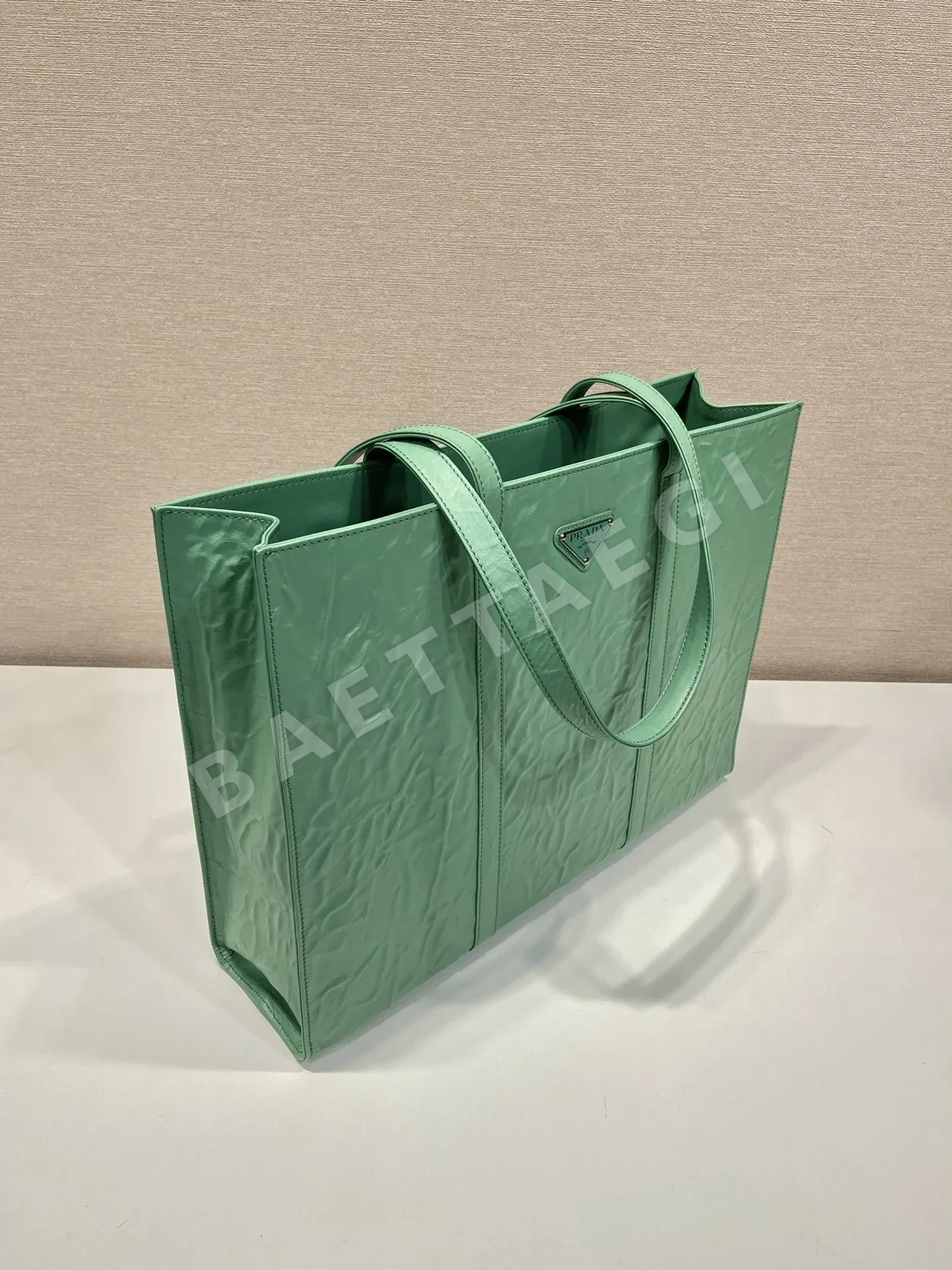 프라다 램스킨 플리츠 토트백 1BG460 상세 이미지 5