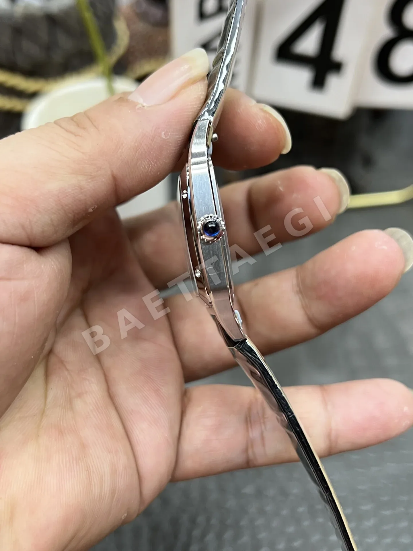 까르띠에 산토스 AF공장 론다 쿼츠 무브먼트 미디움 레플리카 42578 Cartier 상세 이미지 6