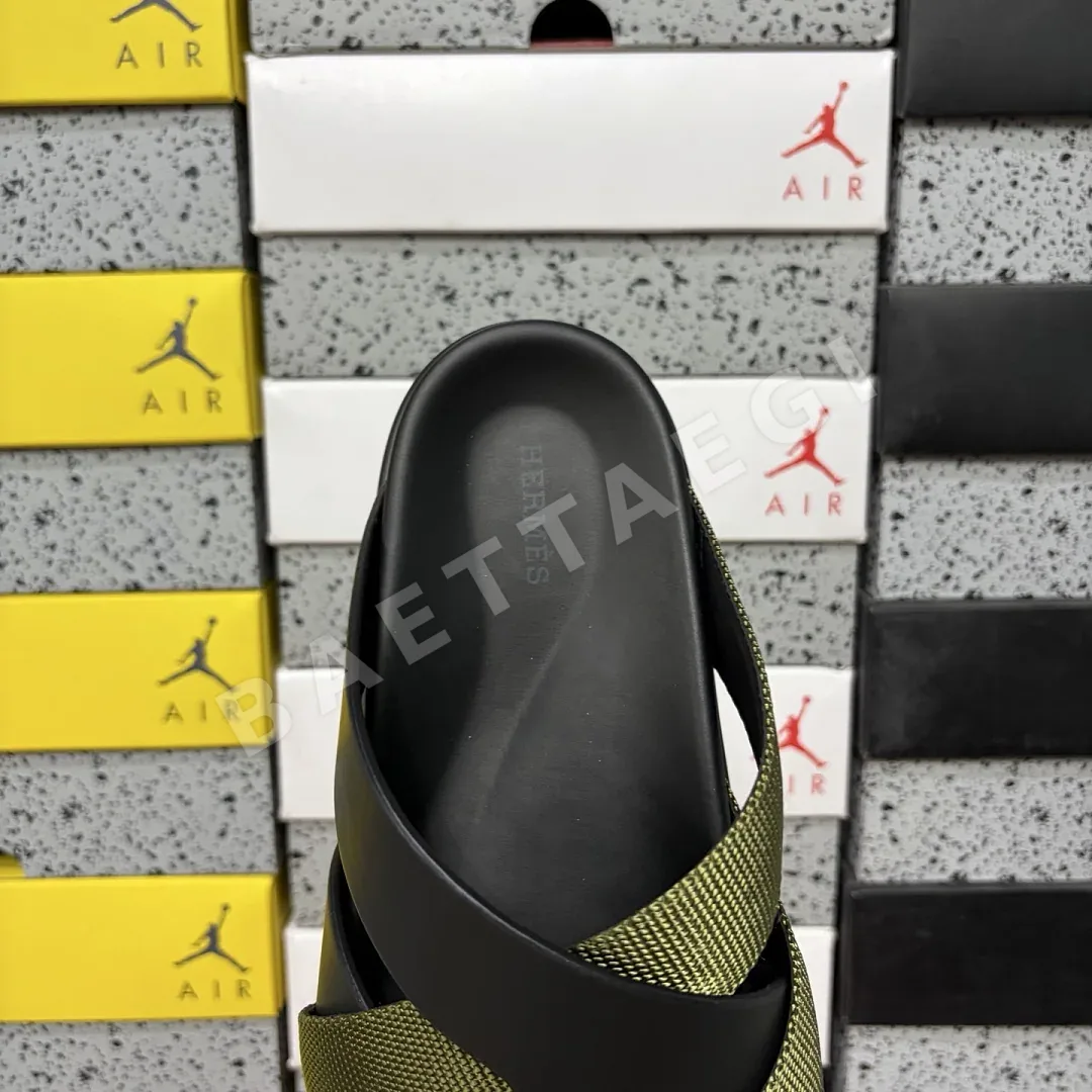에르메스 [YX] 블랙 그린 205761 Hermes Chypre Sandal 상세 이미지 6